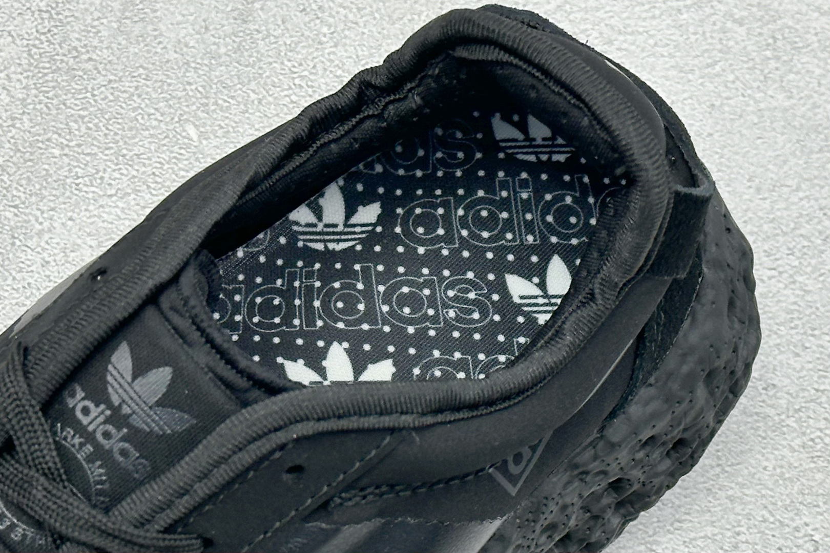 Adidas Originals Zponge 阿迪达斯 舒适百搭耐磨减震包裹性 低帮休闲城市通勤跑步鞋 JH8115-Top High Quatity Cheap Sneakers Fashion Clothing Clothes Bags handbags Shoes of all Brand wholesale With The best Quality And Beautiful Price from China Factory Chinese suppliers wholesaler seller Adidas Originals Zponge 阿迪达斯 舒适百搭耐磨减震包裹性 低帮休闲城市通勤跑步鞋 JH8115