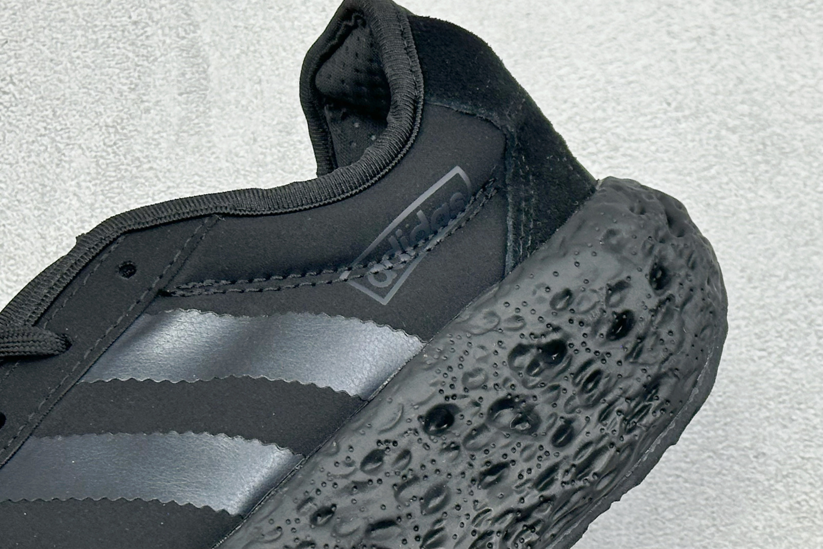 Adidas Originals Zponge 阿迪达斯 舒适百搭耐磨减震包裹性 低帮休闲城市通勤跑步鞋 JH8115-Top High Quatity Cheap Sneakers Fashion Clothing Clothes Bags handbags Shoes of all Brand wholesale With The best Quality And Beautiful Price from China Factory Chinese suppliers wholesaler seller Adidas Originals Zponge 阿迪达斯 舒适百搭耐磨减震包裹性 低帮休闲城市通勤跑步鞋 JH8115