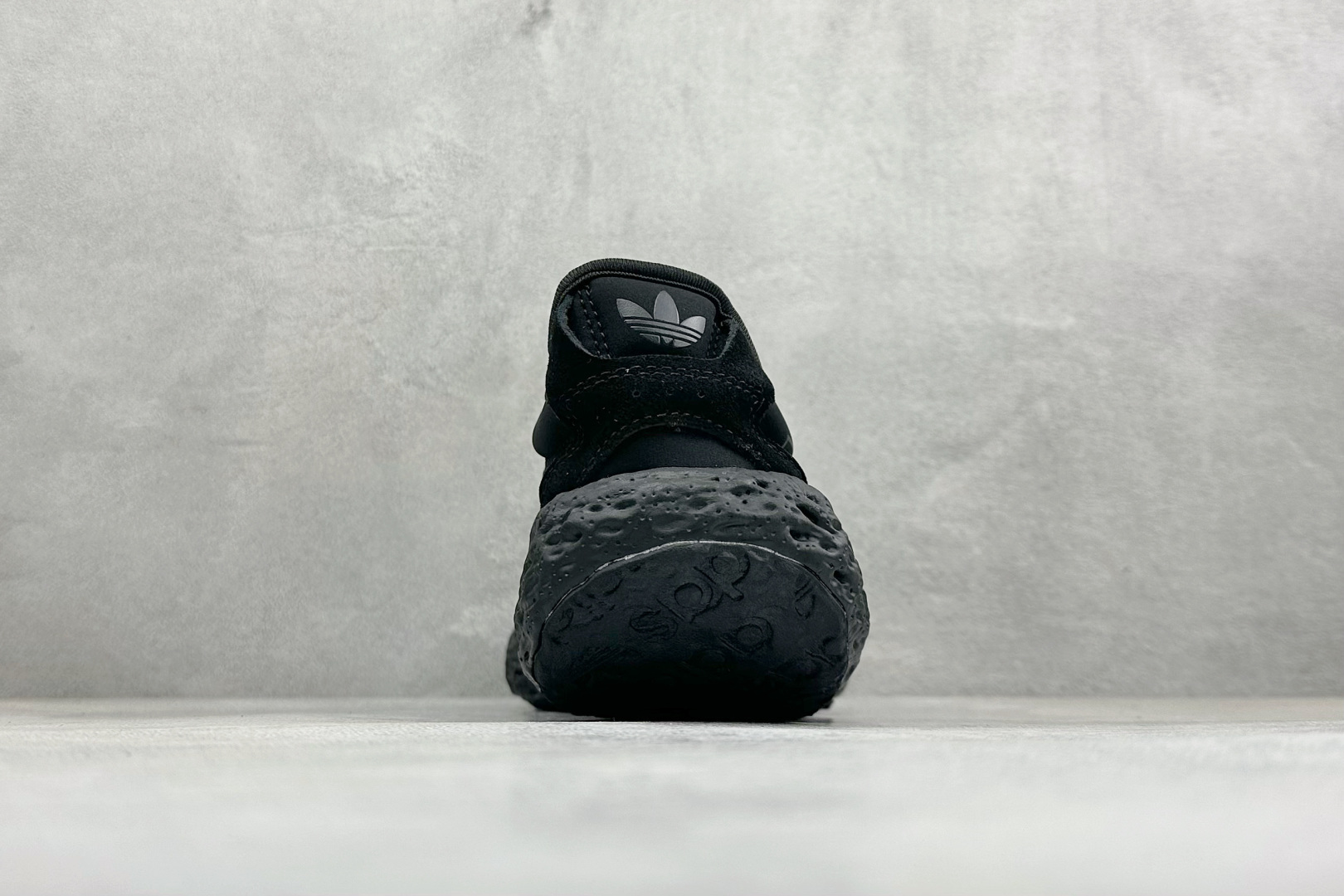 Adidas Originals Zponge 阿迪达斯 舒适百搭耐磨减震包裹性 低帮休闲城市通勤跑步鞋 JH8115-Top High Quatity Cheap Sneakers Fashion Clothing Clothes Bags handbags Shoes of all Brand wholesale With The best Quality And Beautiful Price from China Factory Chinese suppliers wholesaler seller Adidas Originals Zponge 阿迪达斯 舒适百搭耐磨减震包裹性 低帮休闲城市通勤跑步鞋 JH8115
