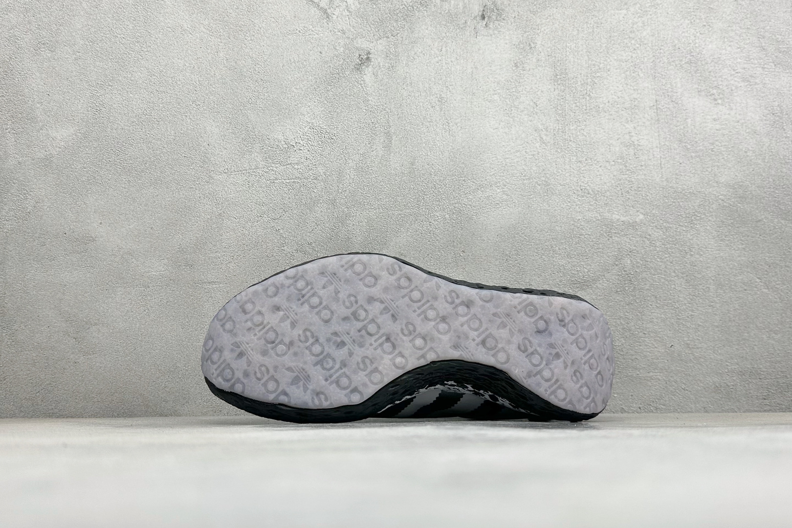 Adidas Originals Zponge 阿迪达斯 舒适百搭耐磨减震包裹性 低帮休闲城市通勤跑步鞋 JH8114