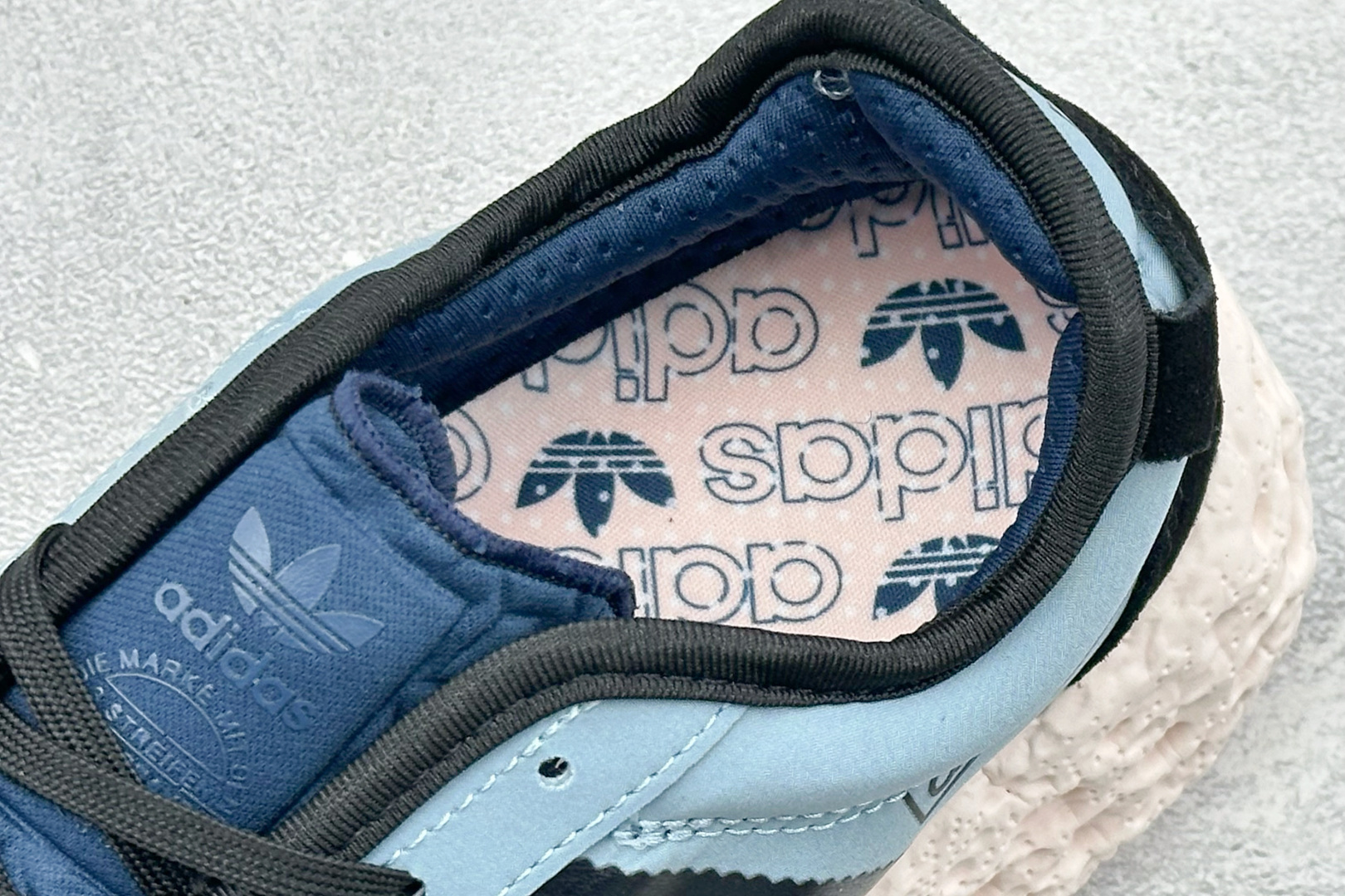 Adidas Originals Zponge 阿迪达斯 舒适百搭耐磨减震包裹性 低帮休闲城市通勤跑步鞋 IH0977-Top High Quatity Cheap Sneakers Fashion Clothing Clothes Bags handbags Shoes of all Brand wholesale With The best Quality And Beautiful Price from China Factory Chinese suppliers wholesaler seller Adidas Originals Zponge 阿迪达斯 舒适百搭耐磨减震包裹性 低帮休闲城市通勤跑步鞋 IH0977