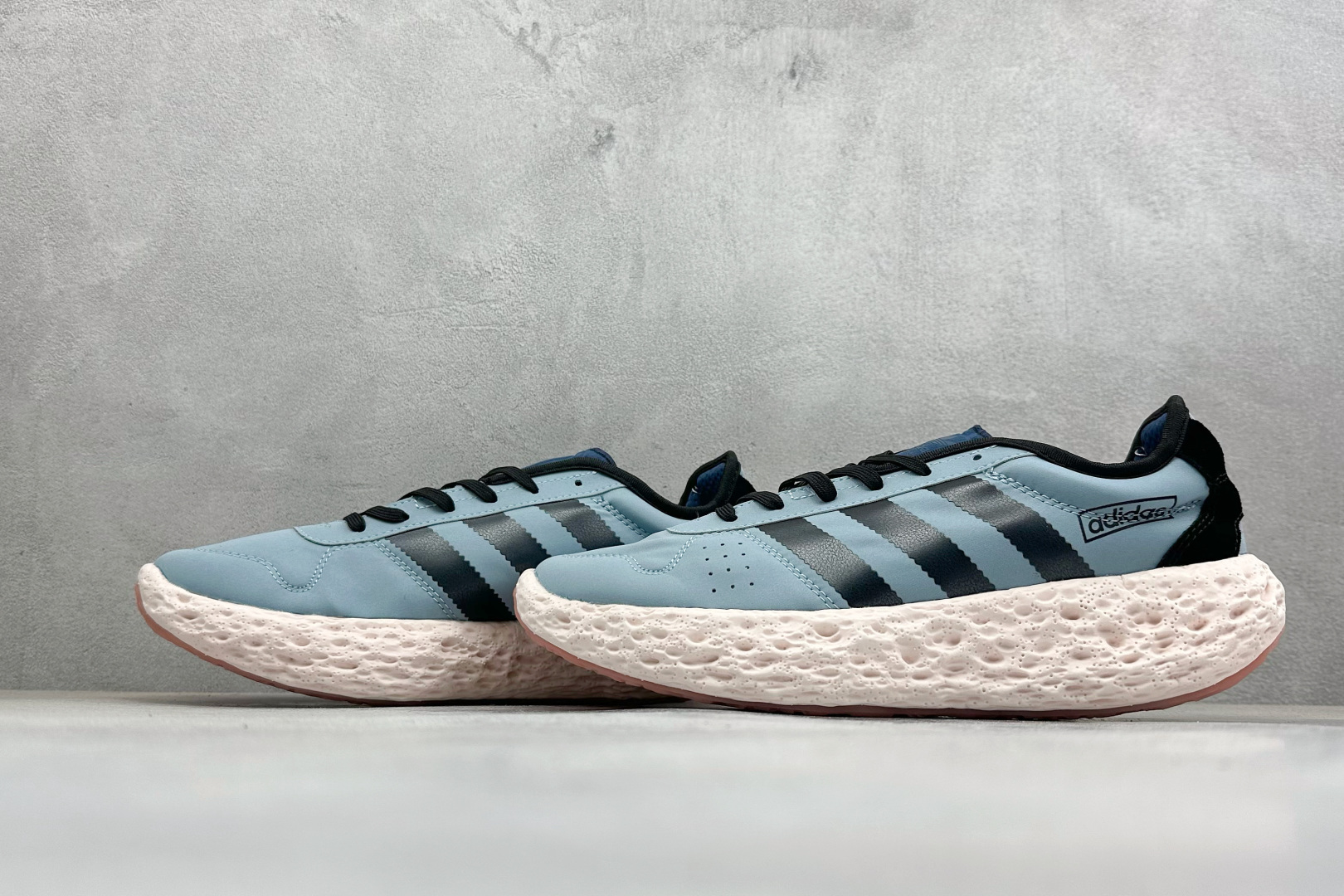 Adidas Originals Zponge 阿迪达斯 舒适百搭耐磨减震包裹性 低帮休闲城市通勤跑步鞋 IH0977-Top High Quatity Cheap Sneakers Fashion Clothing Clothes Bags handbags Shoes of all Brand wholesale With The best Quality And Beautiful Price from China Factory Chinese suppliers wholesaler seller Adidas Originals Zponge 阿迪达斯 舒适百搭耐磨减震包裹性 低帮休闲城市通勤跑步鞋 IH0977