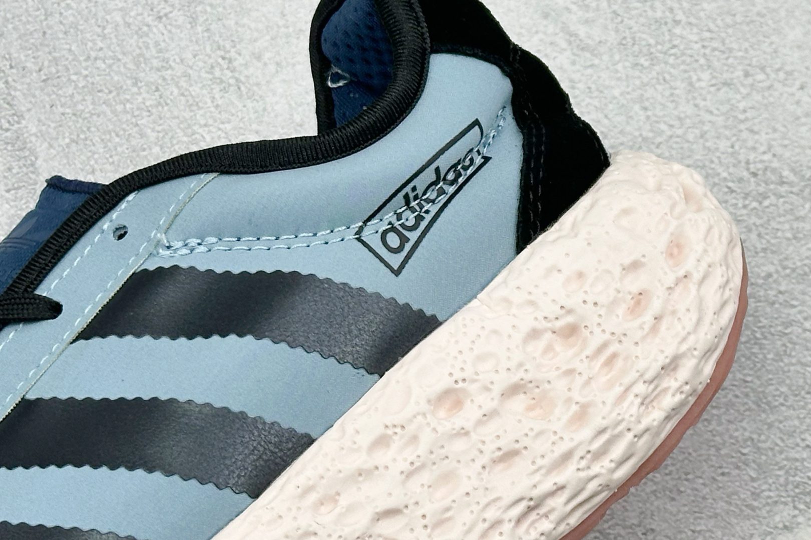 Adidas Originals Zponge 阿迪达斯 舒适百搭耐磨减震包裹性 低帮休闲城市通勤跑步鞋 IH0977-Top High Quatity Cheap Sneakers Fashion Clothing Clothes Bags handbags Shoes of all Brand wholesale With The best Quality And Beautiful Price from China Factory Chinese suppliers wholesaler seller Adidas Originals Zponge 阿迪达斯 舒适百搭耐磨减震包裹性 低帮休闲城市通勤跑步鞋 IH0977