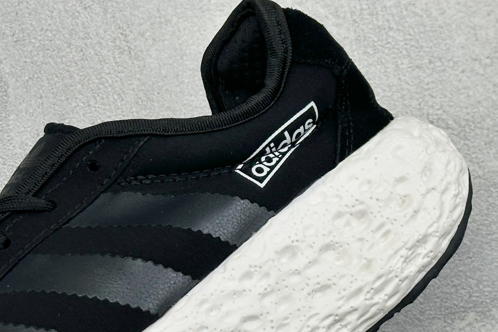 Adidas Originals Zponge 阿迪达斯 舒适百搭耐磨减震包裹性 低帮休闲城市通勤跑步鞋 JQ2547-Top High Quatity Cheap Sneakers Fashion Clothing Clothes Bags handbags Shoes of all Brand wholesale With The best Quality And Beautiful Price from China Factory Chinese suppliers wholesaler seller Adidas Originals Zponge 阿迪达斯 舒适百搭耐磨减震包裹性 低帮休闲城市通勤跑步鞋 JQ2547