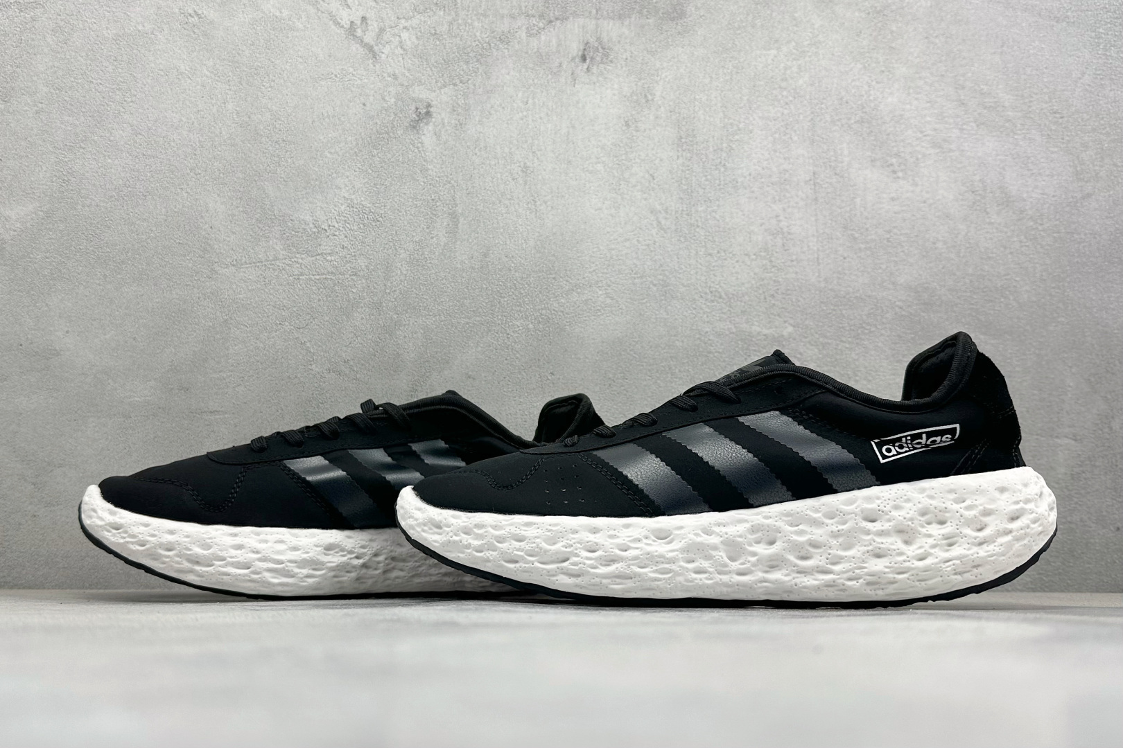 Adidas Originals Zponge 阿迪达斯 舒适百搭耐磨减震包裹性 低帮休闲城市通勤跑步鞋 JQ2547-Top High Quatity Cheap Sneakers Fashion Clothing Clothes Bags handbags Shoes of all Brand wholesale With The best Quality And Beautiful Price from China Factory Chinese suppliers wholesaler seller Adidas Originals Zponge 阿迪达斯 舒适百搭耐磨减震包裹性 低帮休闲城市通勤跑步鞋 JQ2547