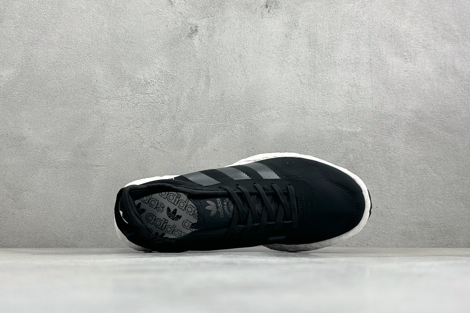 Adidas Originals Zponge 阿迪达斯 舒适百搭耐磨减震包裹性 低帮休闲城市通勤跑步鞋 JQ2547-Top High Quatity Cheap Sneakers Fashion Clothing Clothes Bags handbags Shoes of all Brand wholesale With The best Quality And Beautiful Price from China Factory Chinese suppliers wholesaler seller Adidas Originals Zponge 阿迪达斯 舒适百搭耐磨减震包裹性 低帮休闲城市通勤跑步鞋 JQ2547