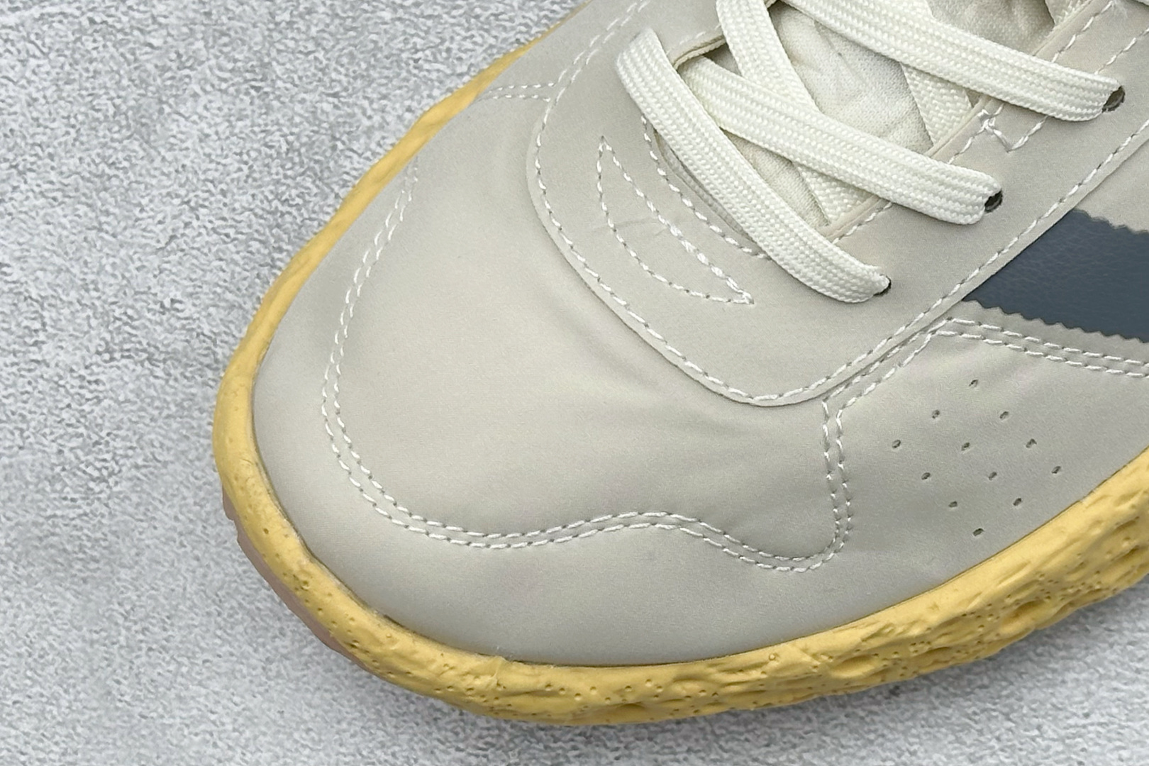 Adidas Originals Zponge 阿迪达斯 舒适百搭耐磨减震包裹性 低帮休闲城市通勤跑步鞋 JH8112-Top High Quatity Cheap Sneakers Fashion Clothing Clothes Bags handbags Shoes of all Brand wholesale With The best Quality And Beautiful Price from China Factory Chinese suppliers wholesaler seller Adidas Originals Zponge 阿迪达斯 舒适百搭耐磨减震包裹性 低帮休闲城市通勤跑步鞋 JH8112