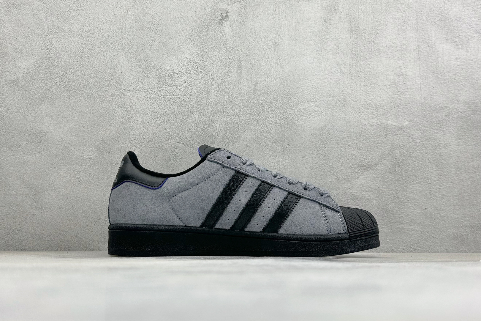 D版AD Originals Superstar 贝壳头板鞋 JH7697-Top High Quatity Cheap Sneakers Fashion Clothing Clothes Bags handbags Shoes of all Brand wholesale With The best Quality And Beautiful Price from China Factory Chinese suppliers wholesaler seller D版AD Originals Superstar 贝壳头板鞋 JH7697