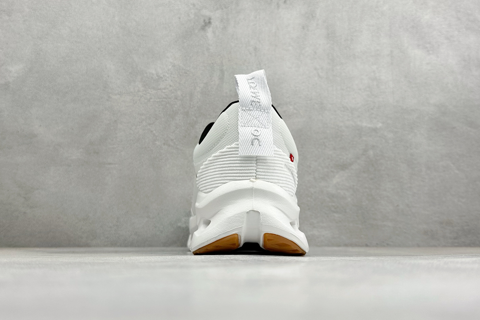 XF版LOEWE x On Cloudtilt 昂跑罗意威联名 圆头系带生活休闲鞋 3ME1069-Top High Quatity Cheap Sneakers Fashion Clothing Clothes Bags handbags Shoes of all Brand wholesale With The best Quality And Beautiful Price from China Factory Chinese suppliers wholesaler seller XF版LOEWE x On Cloudtilt 昂跑罗意威联名 圆头系带生活休闲鞋 3ME1069