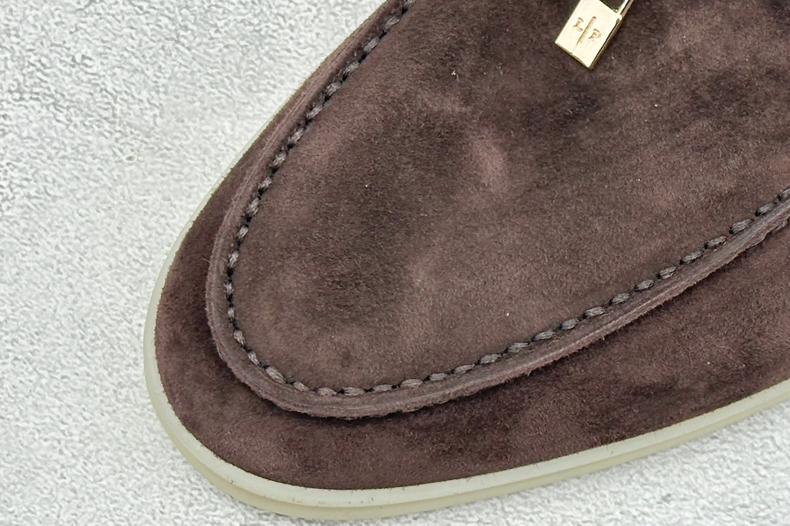 Loro Piana 诺悠翩雅 LP 老钱风 低帮休闲板鞋 0086350-Top High Quatity Cheap Sneakers Fashion Clothing Clothes Bags handbags Shoes of all Brand wholesale With The best Quality And Beautiful Price from China Factory Chinese suppliers wholesaler seller Loro Piana 诺悠翩雅 LP 老钱风 低帮休闲板鞋 0086350