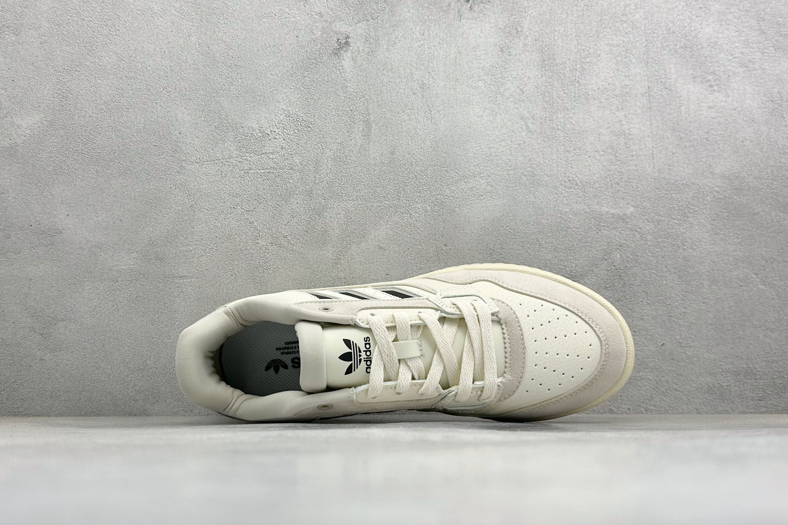 Adidas DROP STEP LOW 2.0 低帮百搭潮流休闲运动板鞋 KJ1108-Top High Quatity Cheap Sneakers Fashion Clothing Clothes Bags handbags Shoes of all Brand wholesale With The best Quality And Beautiful Price from China Factory Chinese suppliers wholesaler seller Adidas DROP STEP LOW 2.0 低帮百搭潮流休闲运动板鞋 KJ1108
