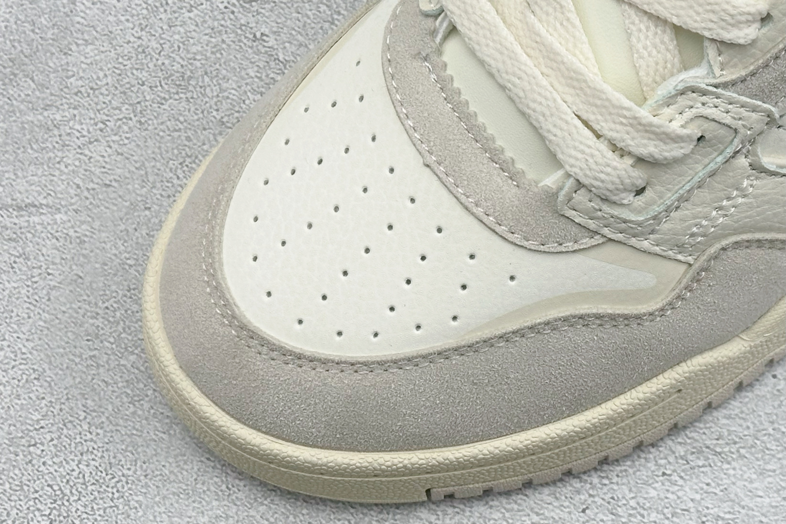 Adidas DROP STEP LOW 2.0 低帮百搭潮流休闲运动板鞋 KJ1108-Top High Quatity Cheap Sneakers Fashion Clothing Clothes Bags handbags Shoes of all Brand wholesale With The best Quality And Beautiful Price from China Factory Chinese suppliers wholesaler seller Adidas DROP STEP LOW 2.0 低帮百搭潮流休闲运动板鞋 KJ1108