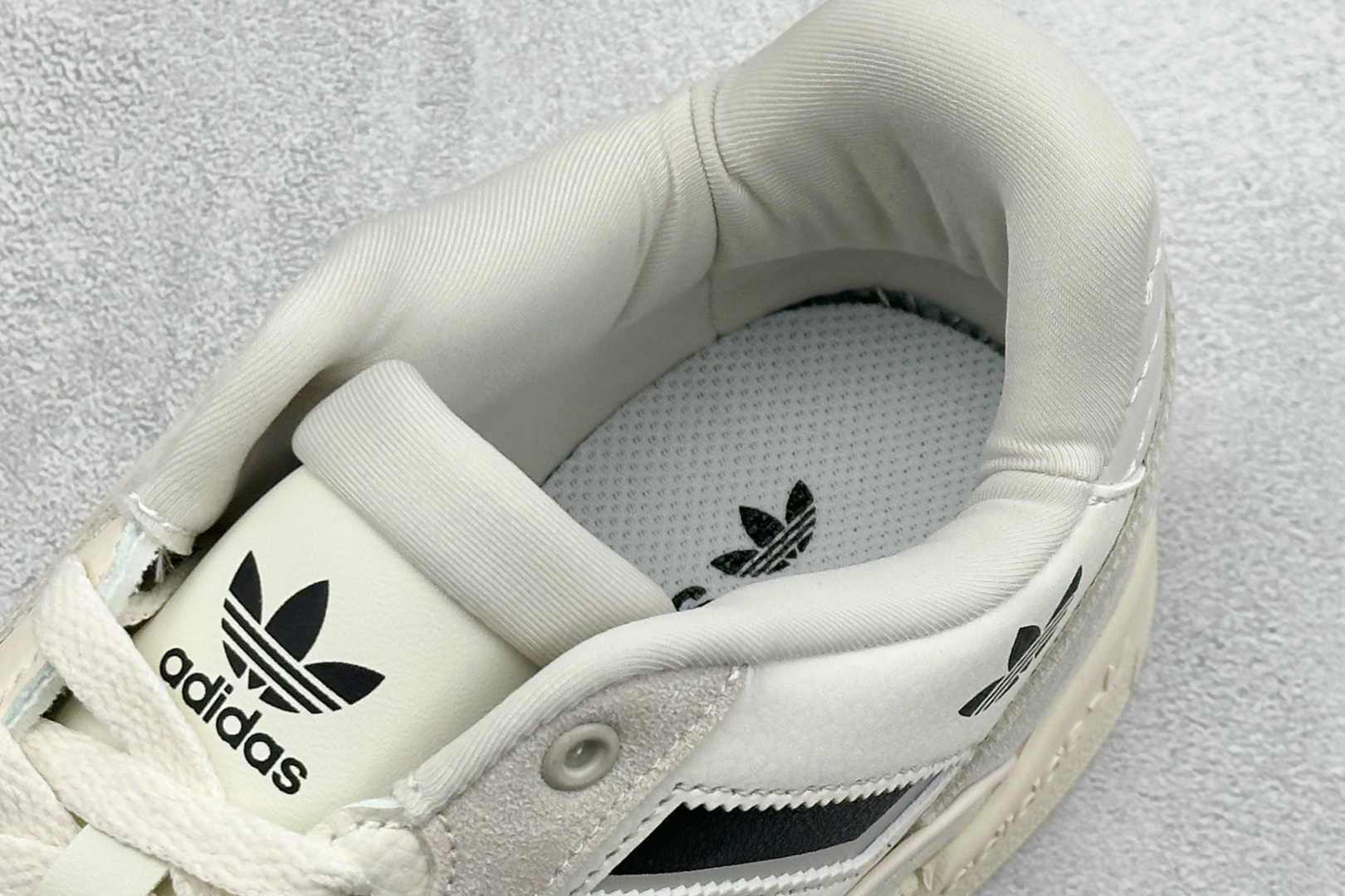 Adidas DROP STEP LOW 2.0 低帮百搭潮流休闲运动板鞋 KJ1108-Top High Quatity Cheap Sneakers Fashion Clothing Clothes Bags handbags Shoes of all Brand wholesale With The best Quality And Beautiful Price from China Factory Chinese suppliers wholesaler seller Adidas DROP STEP LOW 2.0 低帮百搭潮流休闲运动板鞋 KJ1108