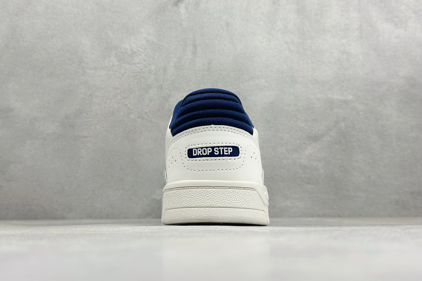 Adidas DROP STEP LOW 2.0 低帮百搭潮流休闲运动板鞋 JS3251-Top High Quatity Cheap Sneakers Fashion Clothing Clothes Bags handbags Shoes of all Brand wholesale With The best Quality And Beautiful Price from China Factory Chinese suppliers wholesaler seller Adidas DROP STEP LOW 2.0 低帮百搭潮流休闲运动板鞋 JS3251
