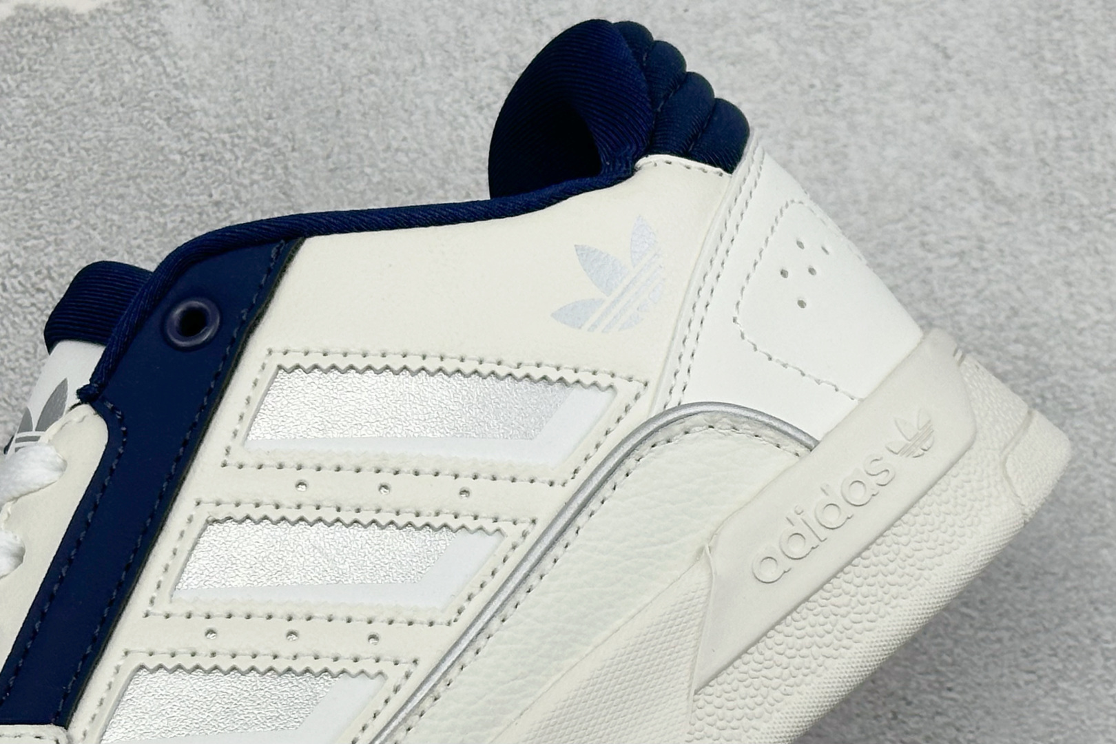 Adidas DROP STEP LOW 2.0 低帮百搭潮流休闲运动板鞋 JS3251-Top High Quatity Cheap Sneakers Fashion Clothing Clothes Bags handbags Shoes of all Brand wholesale With The best Quality And Beautiful Price from China Factory Chinese suppliers wholesaler seller Adidas DROP STEP LOW 2.0 低帮百搭潮流休闲运动板鞋 JS3251