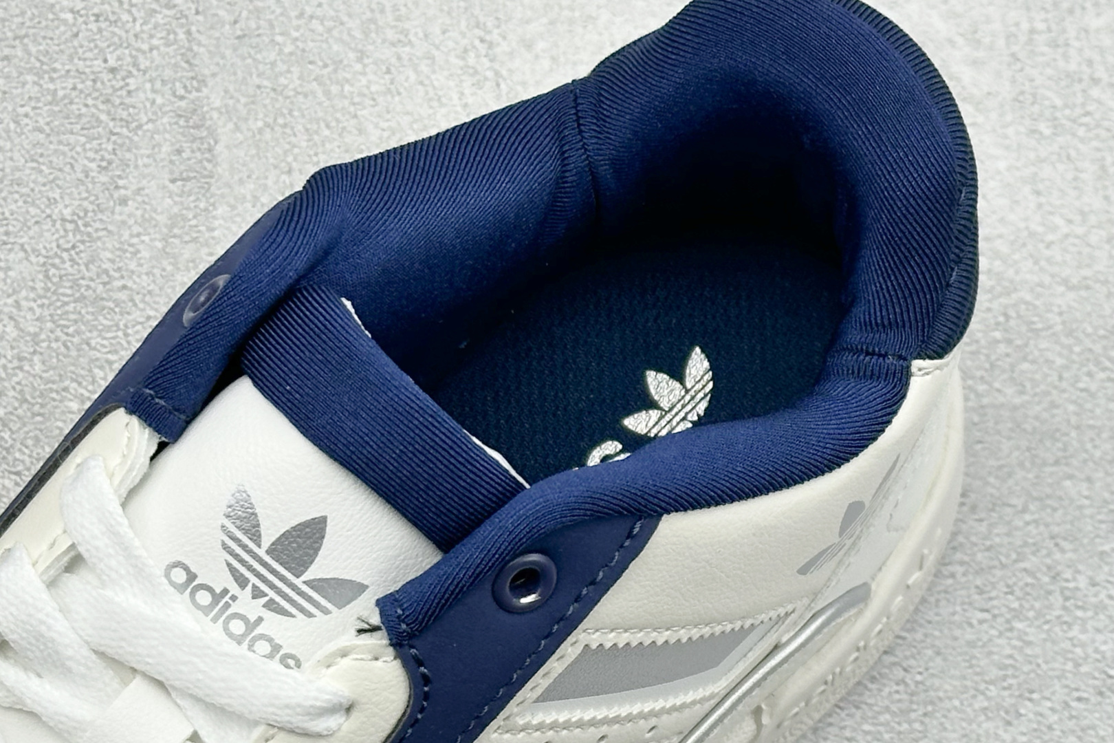 Adidas DROP STEP LOW 2.0 低帮百搭潮流休闲运动板鞋 JS3251-Top High Quatity Cheap Sneakers Fashion Clothing Clothes Bags handbags Shoes of all Brand wholesale With The best Quality And Beautiful Price from China Factory Chinese suppliers wholesaler seller Adidas DROP STEP LOW 2.0 低帮百搭潮流休闲运动板鞋 JS3251