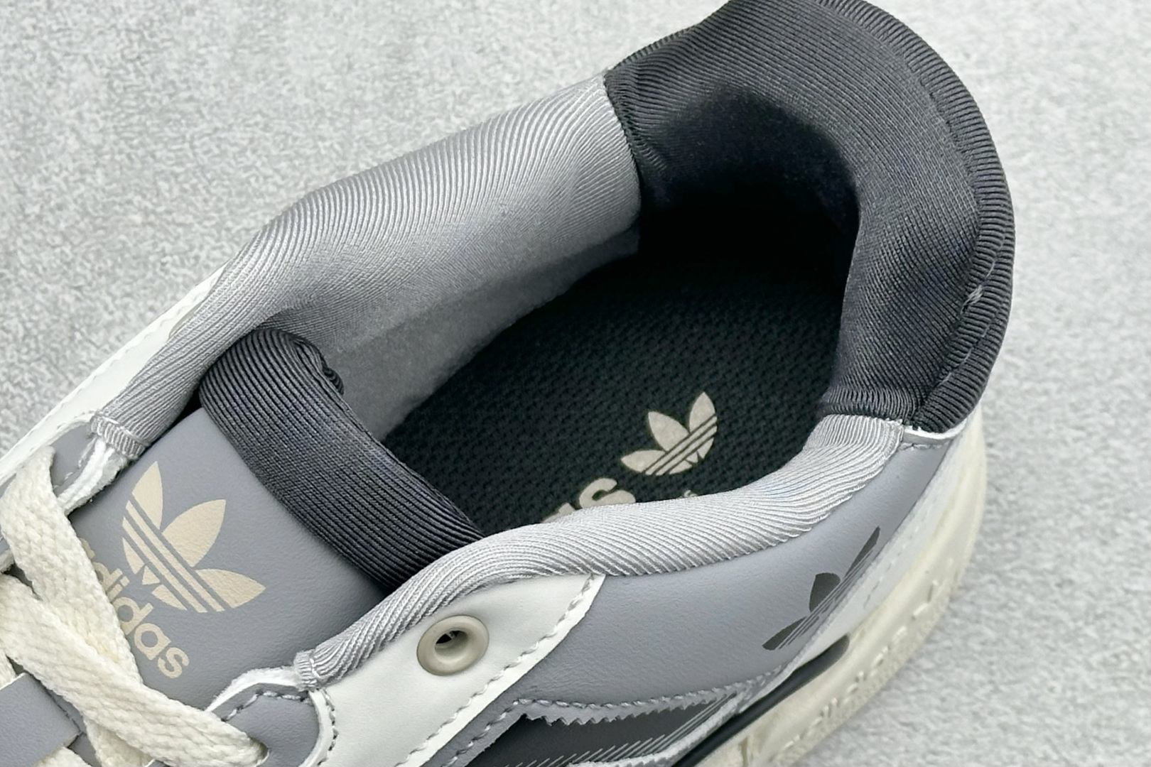 Adidas DROP STEP LOW 2.0 低帮百搭潮流休闲运动板鞋 JP9210-Top High Quatity Cheap Sneakers Fashion Clothing Clothes Bags handbags Shoes of all Brand wholesale With The best Quality And Beautiful Price from China Factory Chinese suppliers wholesaler seller Adidas DROP STEP LOW 2.0 低帮百搭潮流休闲运动板鞋 JP9210