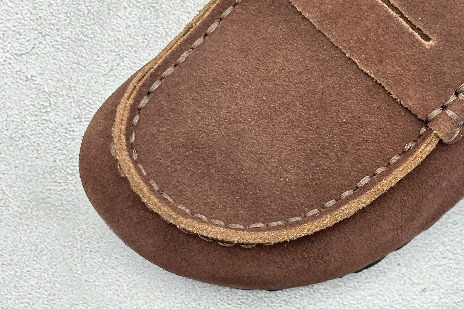 BK版Birkenstock 博肯一脚蹬系列 广东原产采用质地柔软牛皮绒面革植入羊羔毛鞋垫和里衬材质中底搭载缓震软木橡胶 0250901-Top High Quatity Cheap Sneakers Fashion Clothing Clothes Bags handbags Shoes of all Brand wholesale With The best Quality And Beautiful Price from China Factory Chinese suppliers wholesaler seller BK版Birkenstock 博肯一脚蹬系列 广东原产采用质地柔软牛皮绒面革植入羊羔毛鞋垫和里衬材质中底搭载缓震软木橡胶 0250901