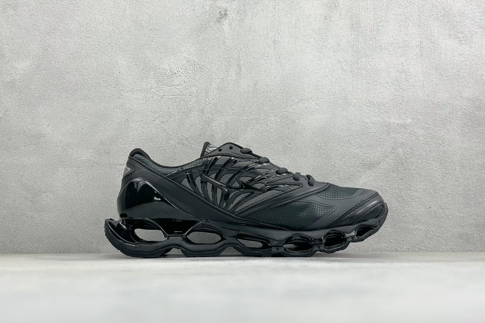 Mizuno 美津侬 WAVE PROPHECY LS 复古时尚休闲舒适运动跑步鞋 D1GA256001