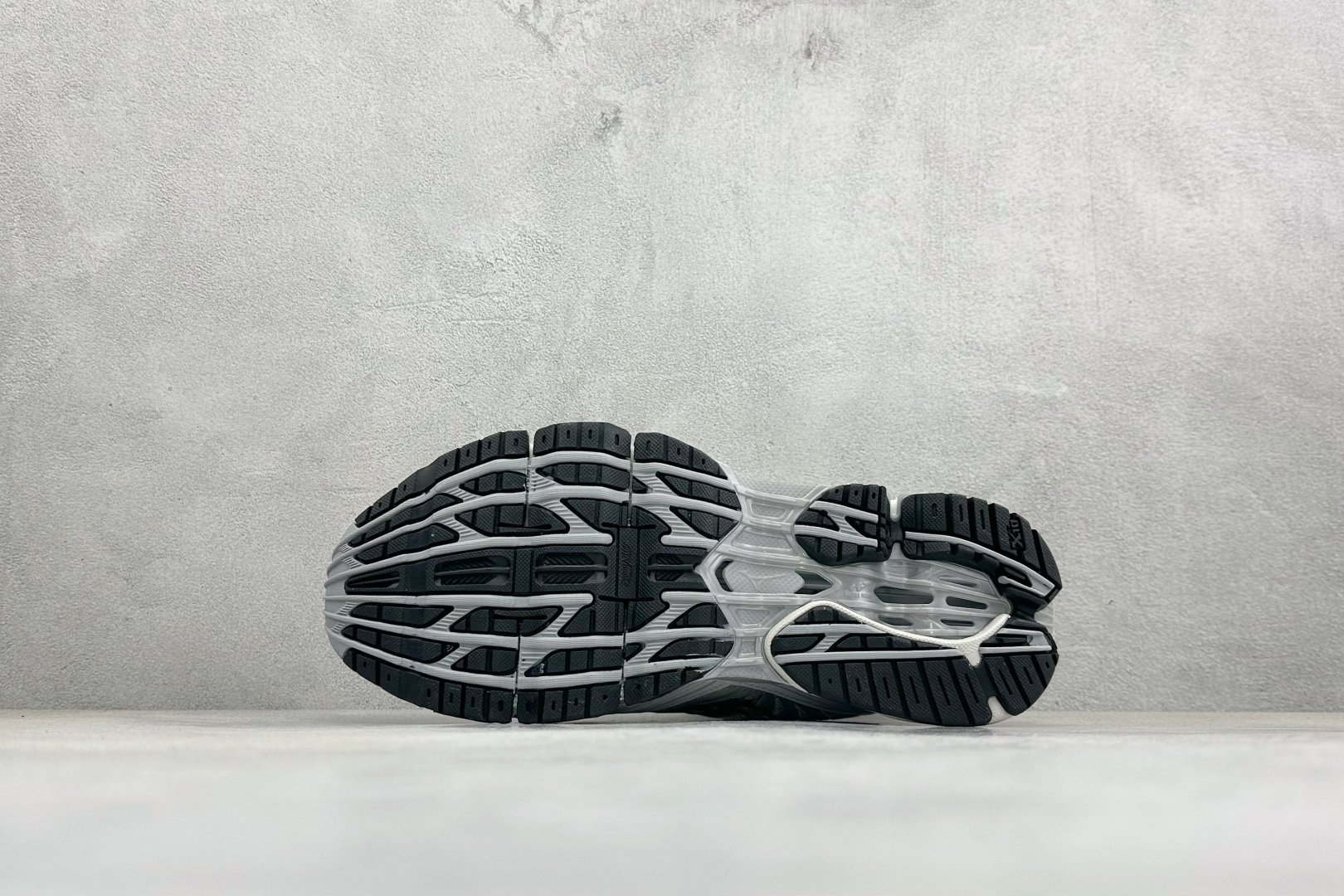 Mizuno 美津侬 WAVE PROPHECY LS 复古时尚休闲舒适运动跑步鞋 D1GA33