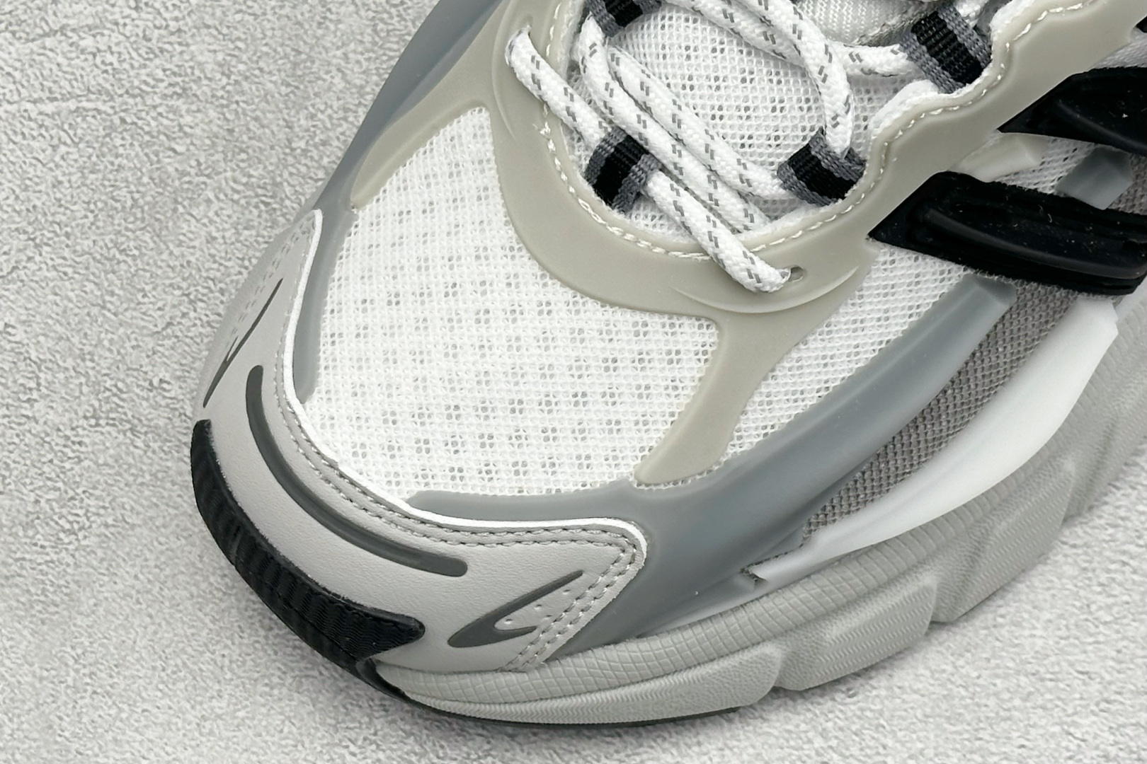 Adidas Originals Adistar Jellyfish 阿迪复古舒适防滑减震运动鞋 JP9265-Top High Quatity Cheap Sneakers Fashion Clothing Clothes Bags handbags Shoes of all Brand wholesale With The best Quality And Beautiful Price from China Factory Chinese suppliers wholesaler seller Adidas Originals Adistar Jellyfish 阿迪复古舒适防滑减震运动鞋 JP9265