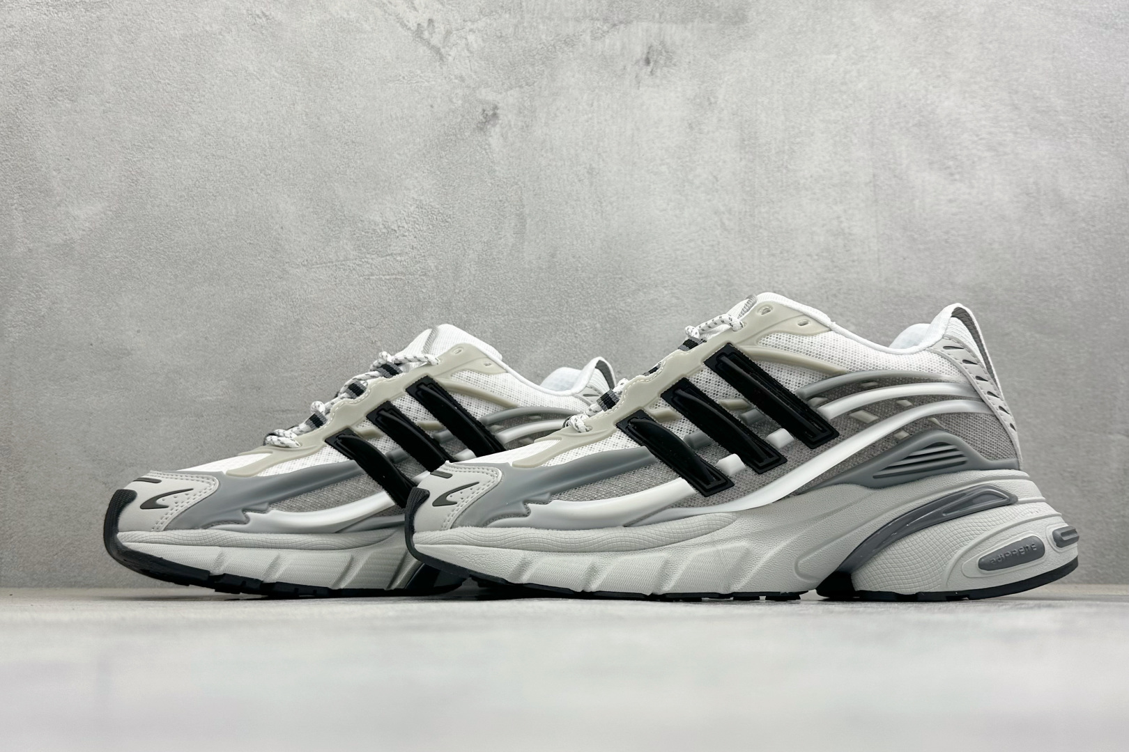 Adidas Originals Adistar Jellyfish 阿迪复古舒适防滑减震运动鞋 JP9265-Top High Quatity Cheap Sneakers Fashion Clothing Clothes Bags handbags Shoes of all Brand wholesale With The best Quality And Beautiful Price from China Factory Chinese suppliers wholesaler seller Adidas Originals Adistar Jellyfish 阿迪复古舒适防滑减震运动鞋 JP9265