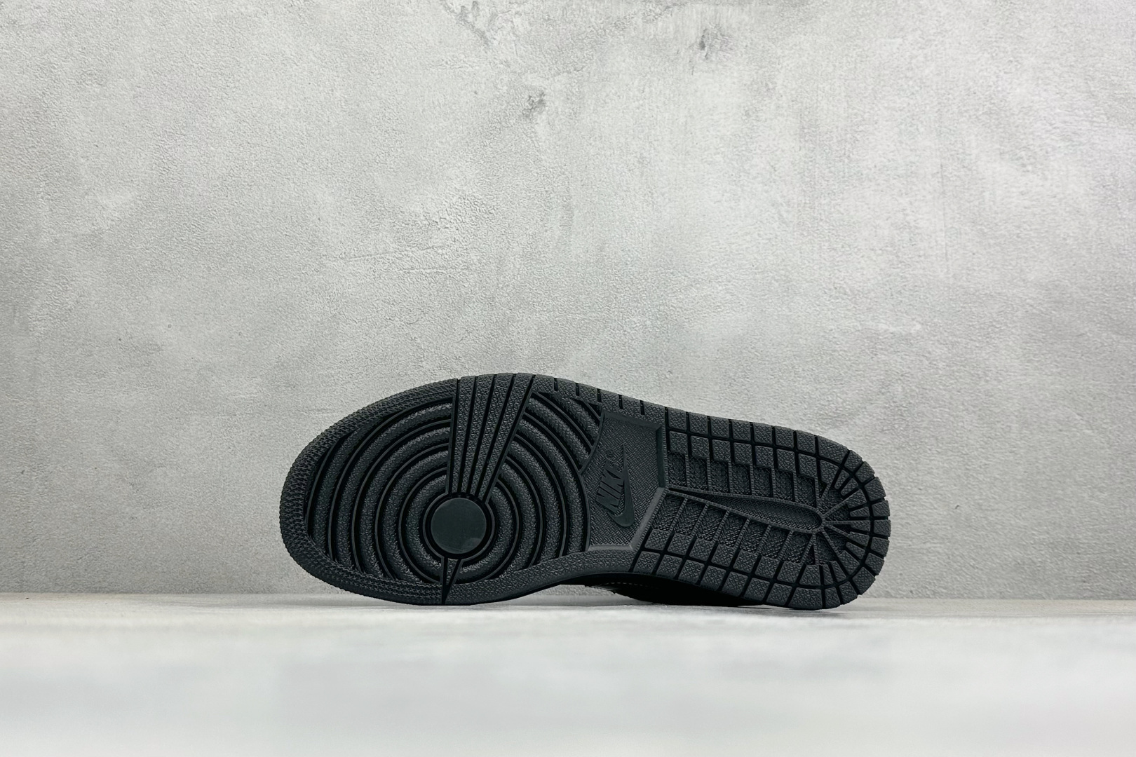 Travis Scott 联名既视感这双黑冰蓝AJ也太顶了 LD8888-017-Top High Quatity Cheap Sneakers Fashion Clothing Clothes Bags handbags Shoes of all Brand wholesale With The best Quality And Beautiful Price from China Factory Chinese suppliers wholesaler seller Travis Scott 联名既视感这双黑冰蓝AJ也太顶了 LD8888-017