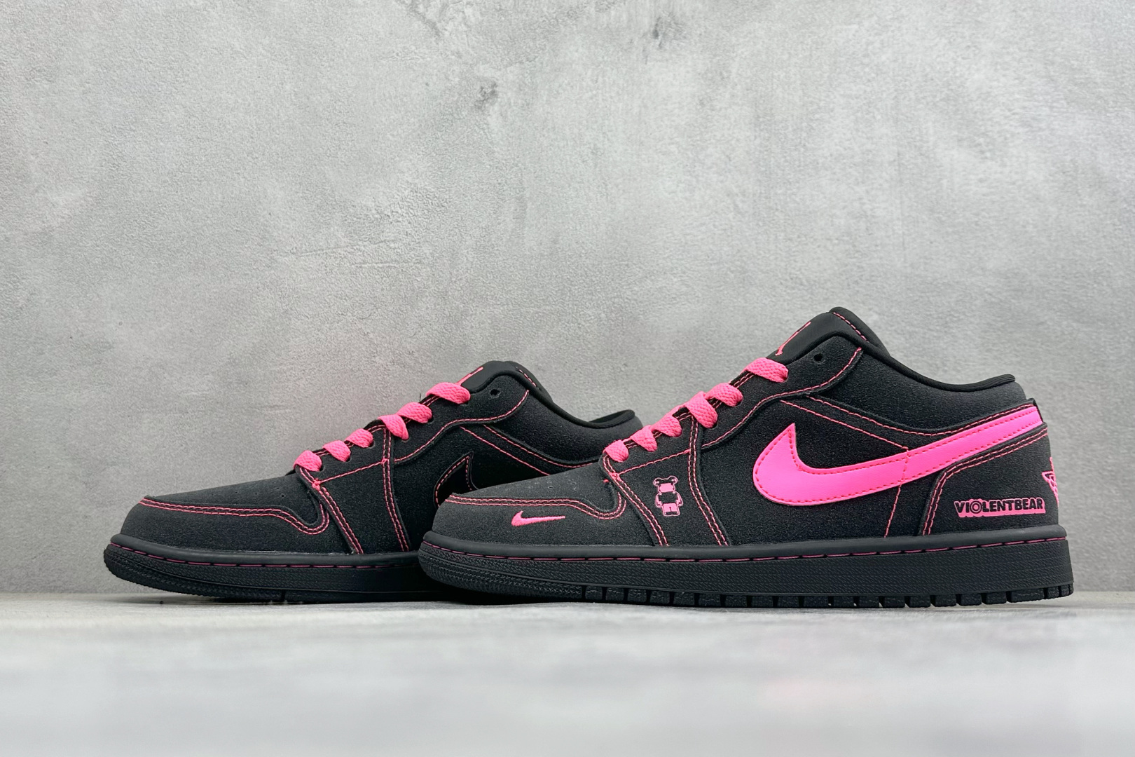 甜酷黑粉 个性炸街 AIR JORDAN 1 黑粉配色又酷又甜 LL8888-009-Top High Quatity Cheap Sneakers Fashion Clothing Clothes Bags handbags Shoes of all Brand wholesale With The best Quality And Beautiful Price from China Factory Chinese suppliers wholesaler seller 甜酷黑粉 个性炸街 AIR JORDAN 1 黑粉配色又酷又甜 LL8888-009
