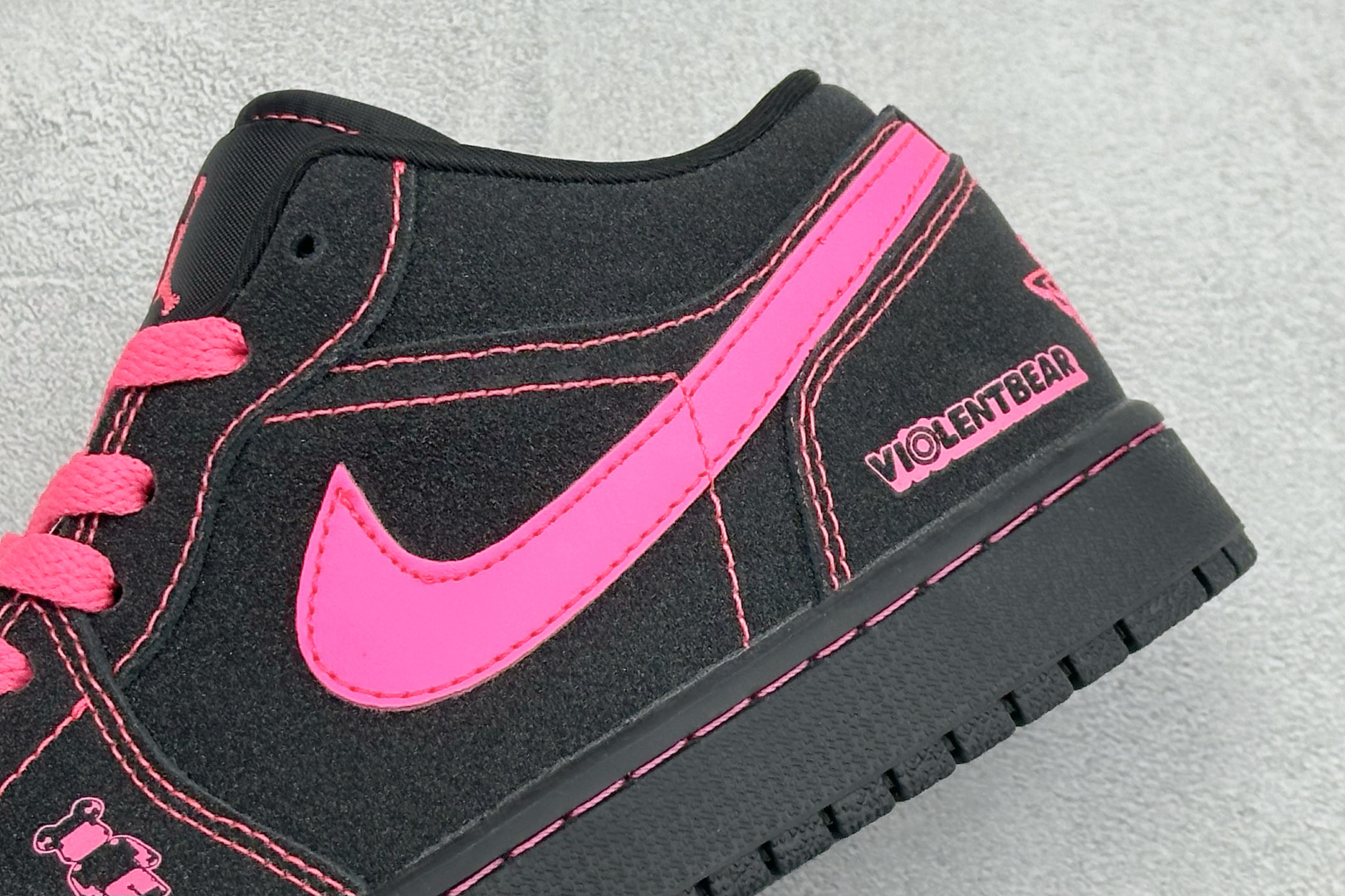 甜酷黑粉 个性炸街 AIR JORDAN 1 黑粉配色又酷又甜 LL8888-009-Top High Quatity Cheap Sneakers Fashion Clothing Clothes Bags handbags Shoes of all Brand wholesale With The best Quality And Beautiful Price from China Factory Chinese suppliers wholesaler seller 甜酷黑粉 个性炸街 AIR JORDAN 1 黑粉配色又酷又甜 LL8888-009