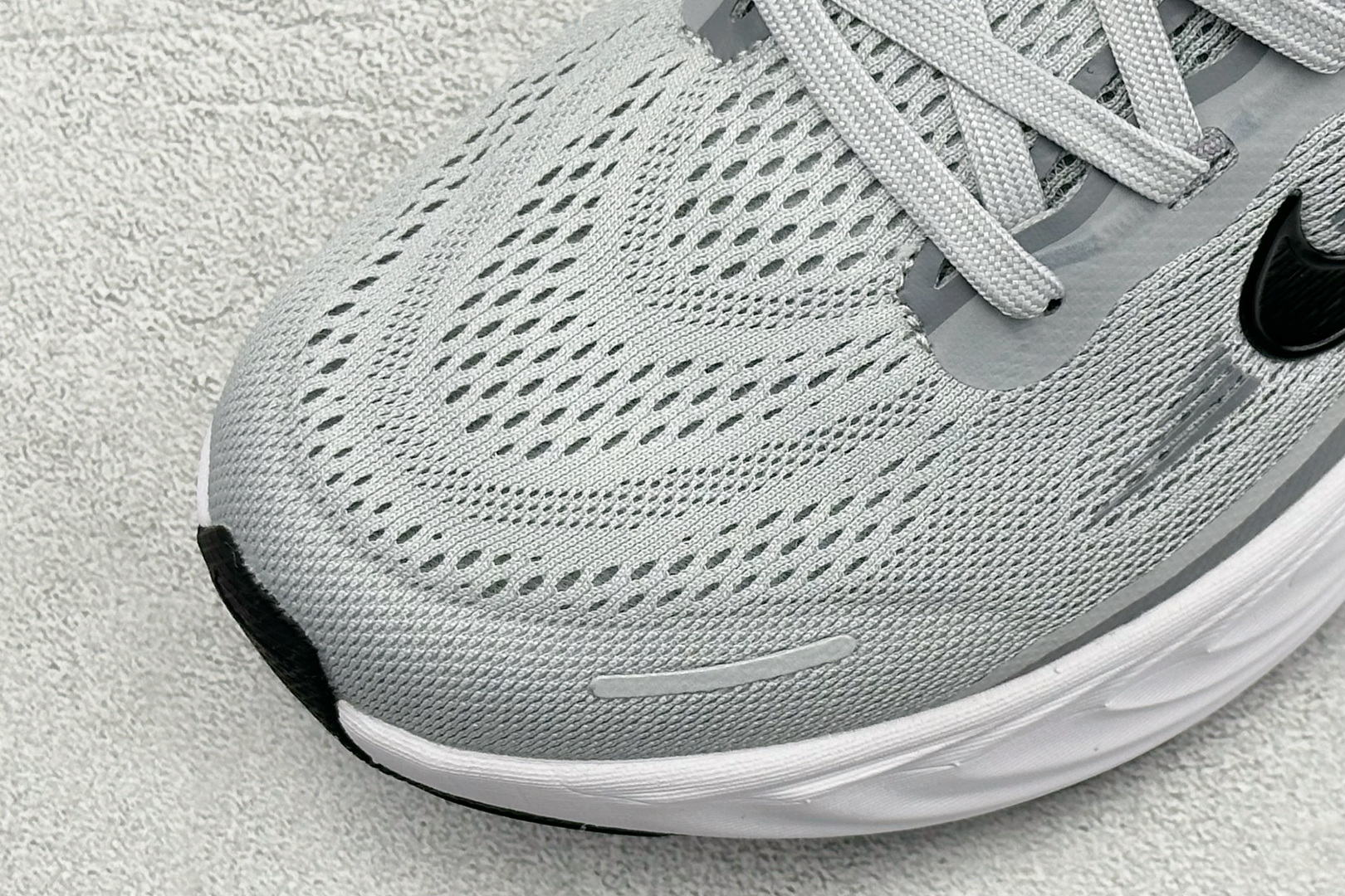 NIKE VOMERO 19 舒适百搭 低帮休闲运动跑步鞋 DX5819-004-Top High Quatity Cheap Sneakers Fashion Clothing Clothes Bags handbags Shoes of all Brand wholesale With The best Quality And Beautiful Price from China Factory Chinese suppliers wholesaler seller NIKE VOMERO 19 舒适百搭 低帮休闲运动跑步鞋 DX5819-004