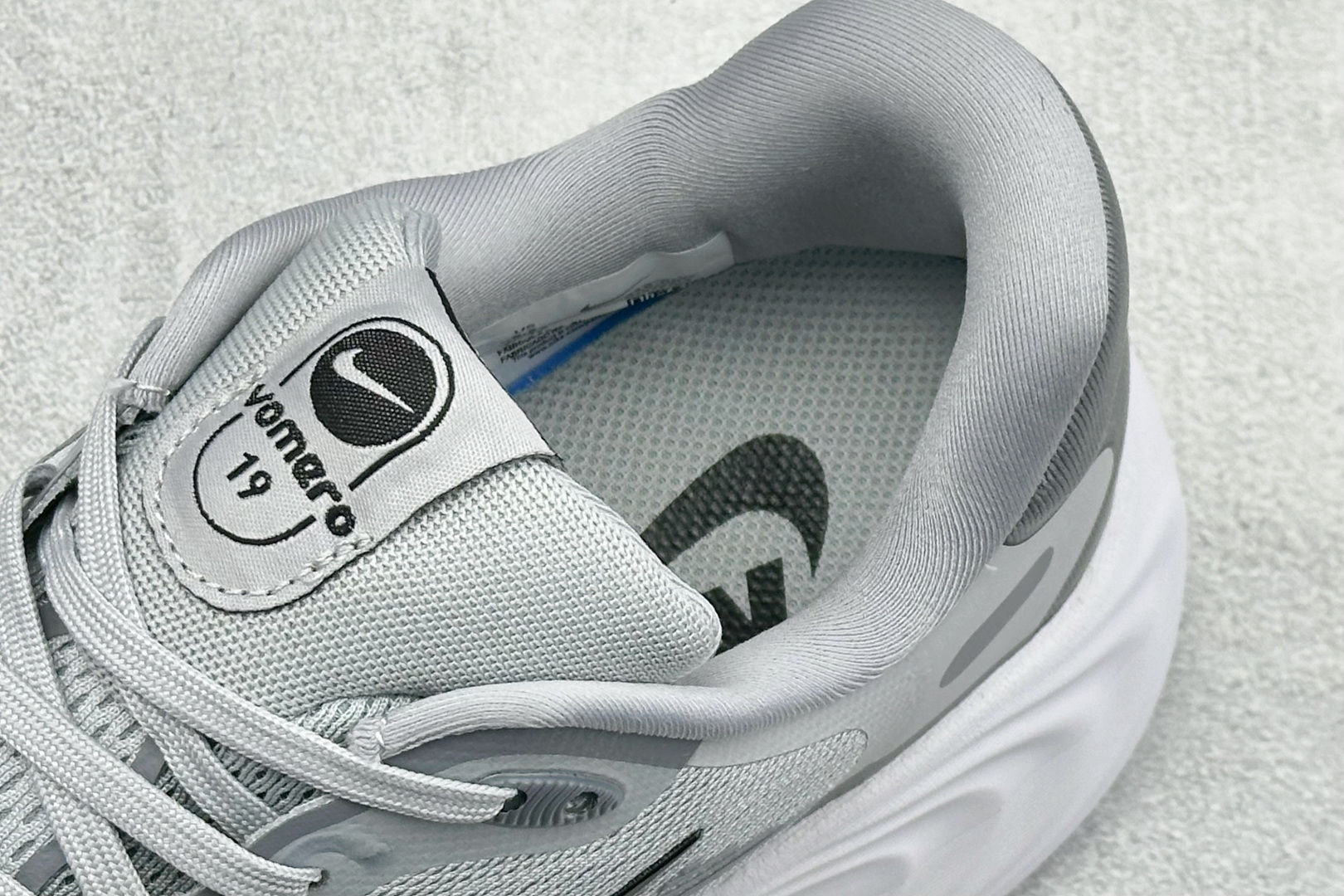 NIKE VOMERO 19 舒适百搭 低帮休闲运动跑步鞋 DX5819-004-Top High Quatity Cheap Sneakers Fashion Clothing Clothes Bags handbags Shoes of all Brand wholesale With The best Quality And Beautiful Price from China Factory Chinese suppliers wholesaler seller NIKE VOMERO 19 舒适百搭 低帮休闲运动跑步鞋 DX5819-004