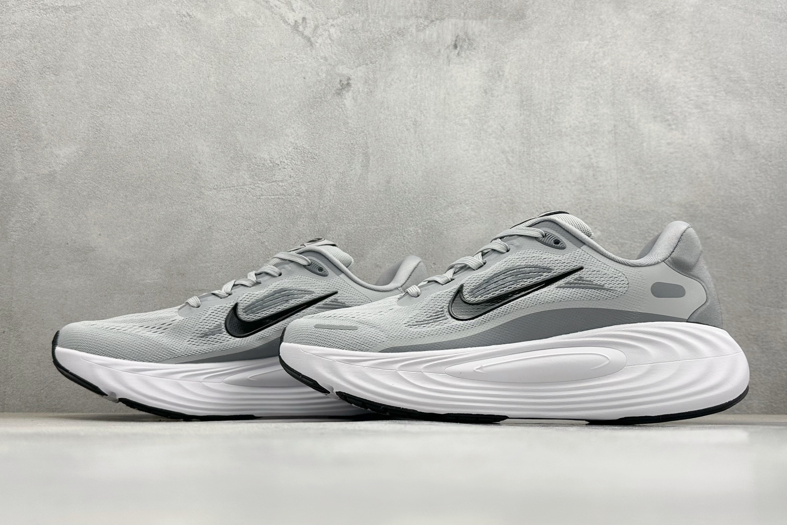 NIKE VOMERO 19 舒适百搭 低帮休闲运动跑步鞋 DX5819-004-Top High Quatity Cheap Sneakers Fashion Clothing Clothes Bags handbags Shoes of all Brand wholesale With The best Quality And Beautiful Price from China Factory Chinese suppliers wholesaler seller NIKE VOMERO 19 舒适百搭 低帮休闲运动跑步鞋 DX5819-004