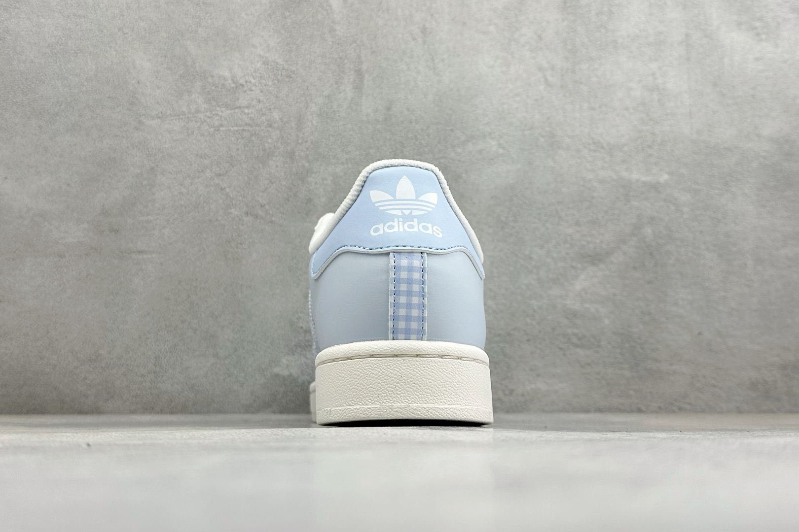 AD Originals Superstar 浅蓝白贝壳头 HQ2646-Top High Quatity Cheap Sneakers Fashion Clothing Clothes Bags handbags Shoes of all Brand wholesale With The best Quality And Beautiful Price from China Factory Chinese suppliers wholesaler seller AD Originals Superstar 浅蓝白贝壳头 HQ2646