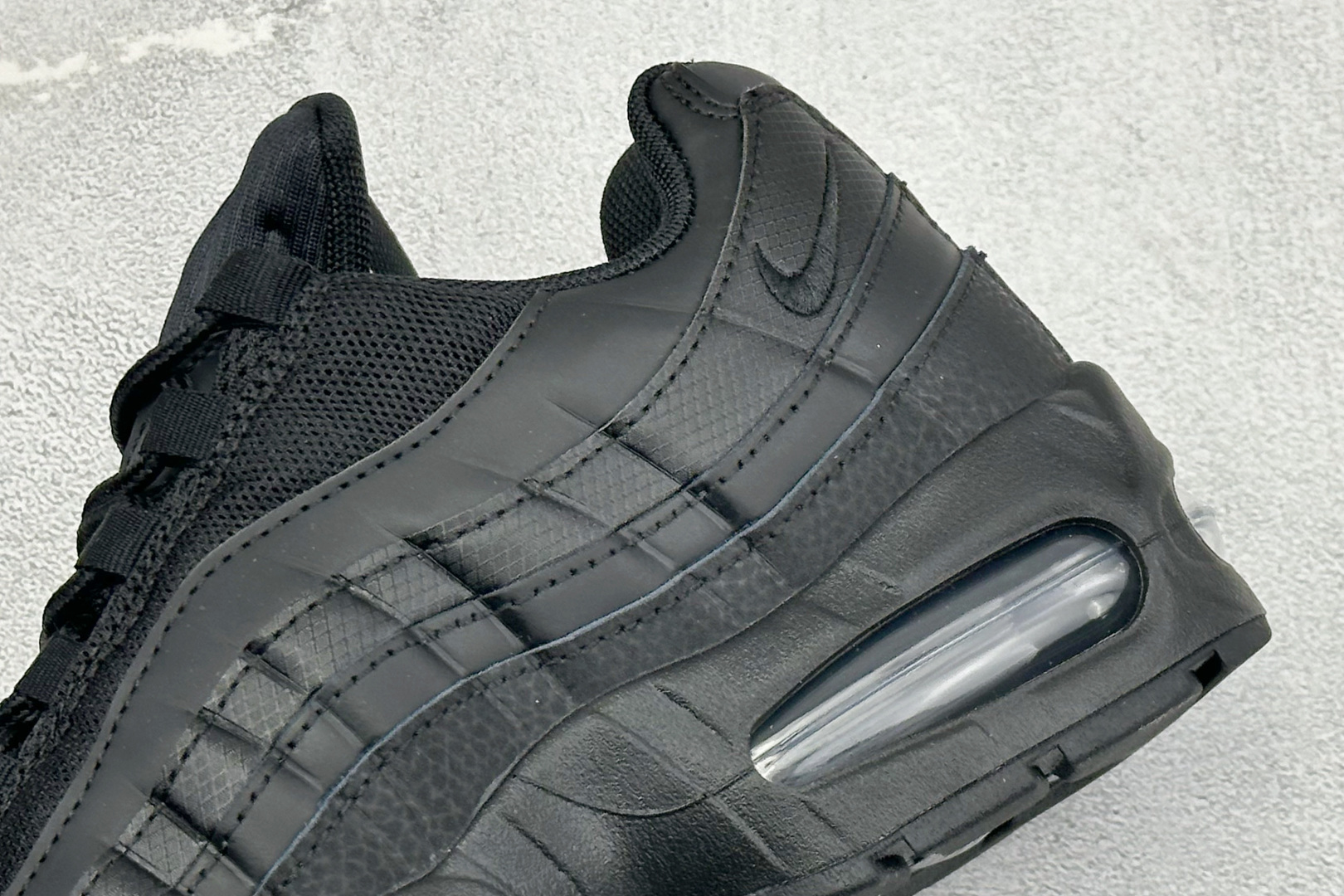 NIKE Air Max 95 复古单品 潮流百搭 气垫缓震慢跑鞋 HM8755-001-Top High Quatity Cheap Sneakers Fashion Clothing Clothes Bags handbags Shoes of all Brand wholesale With The best Quality And Beautiful Price from China Factory Chinese suppliers wholesaler seller NIKE Air Max 95 复古单品 潮流百搭 气垫缓震慢跑鞋 HM8755-001