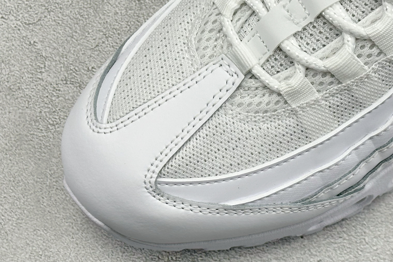 NIKE Air Max 95 复古单品 潮流百搭 气垫缓震慢跑鞋 HM8755-100-Top High Quatity Cheap Sneakers Fashion Clothing Clothes Bags handbags Shoes of all Brand wholesale With The best Quality And Beautiful Price from China Factory Chinese suppliers wholesaler seller NIKE Air Max 95 复古单品 潮流百搭 气垫缓震慢跑鞋 HM8755-100