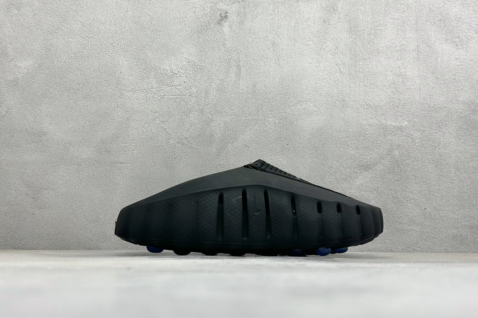 Nike Mind 001 神经科学足底按摩拖鞋 HY5028-200