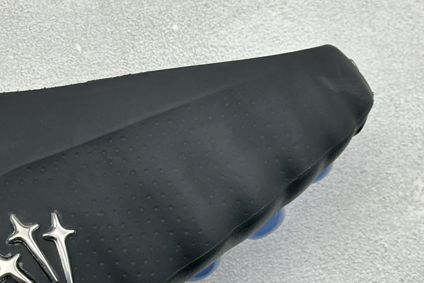 Nike Mind 001 神经科学足底按摩拖鞋 HY5028-200