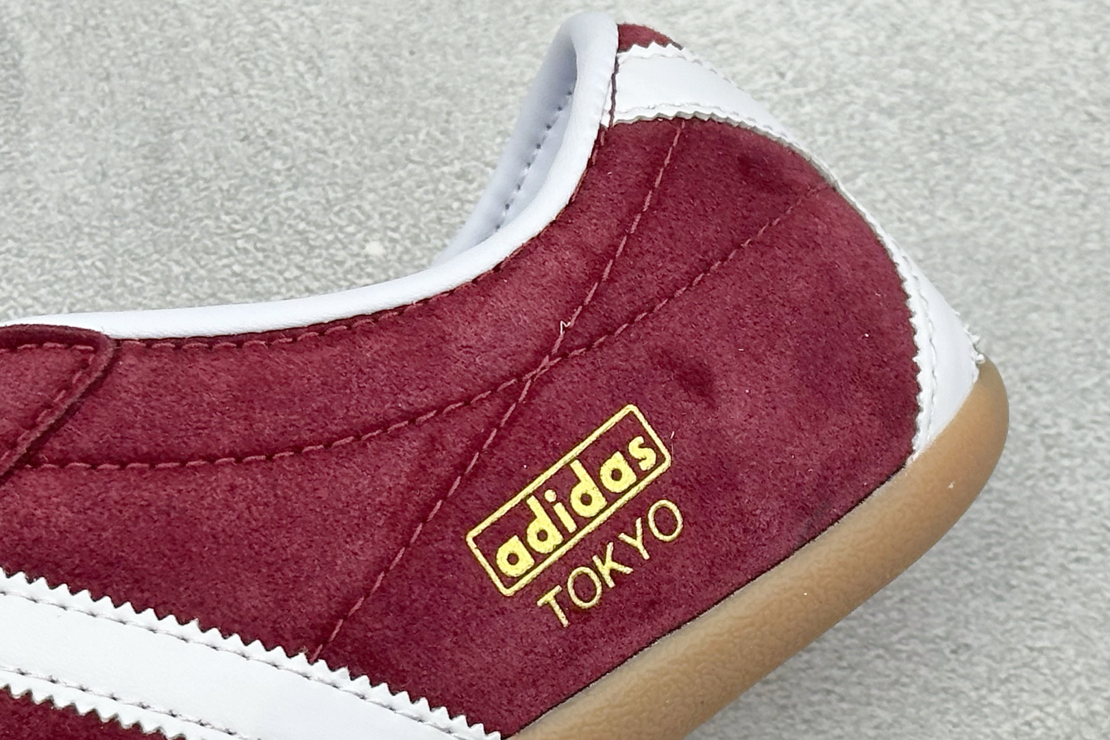 Adidas Tokyo W 阿迪达斯 舒适百搭经典休闲薄底鞋 KJ0699