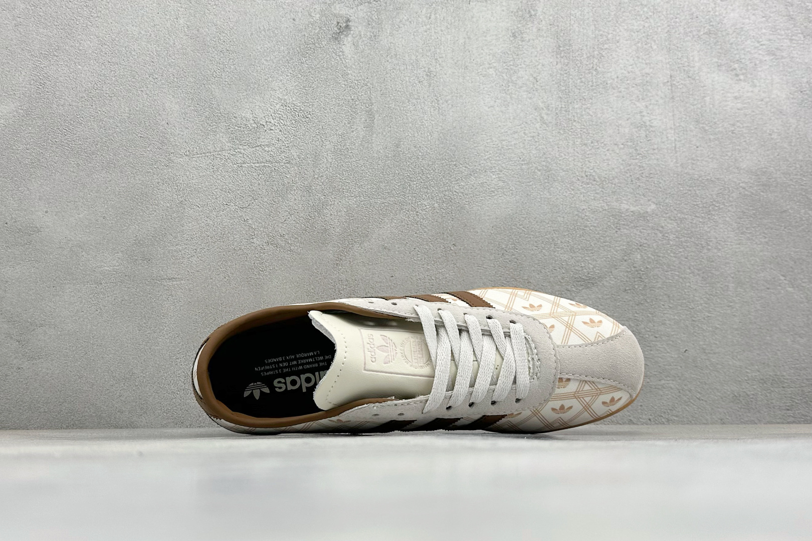 Adidas Tokyo W 阿迪达斯 舒适百搭经典休闲薄底鞋 KJ0695-Top High Quatity Cheap Sneakers Fashion Clothing Clothes Bags handbags Shoes of all Brand wholesale With The best Quality And Beautiful Price from China Factory Chinese suppliers wholesaler seller Adidas Tokyo W 阿迪达斯 舒适百搭经典休闲薄底鞋 KJ0695