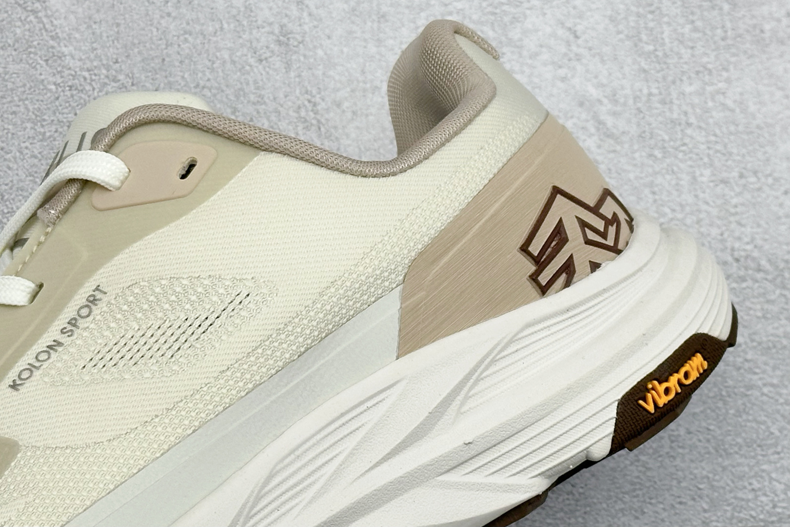 版可隆KOLON SPORT 抓地V底巴斯夫轻盈KRUST越野跑鞋 LUFH6SN001-BI275-Top High Quatity Cheap Sneakers Fashion Clothing Clothes Bags handbags Shoes of all Brand wholesale With The best Quality And Beautiful Price from China Factory Chinese suppliers wholesaler seller 版可隆KOLON SPORT 抓地V底巴斯夫轻盈KRUST越野跑鞋 LUFH6SN001-BI275