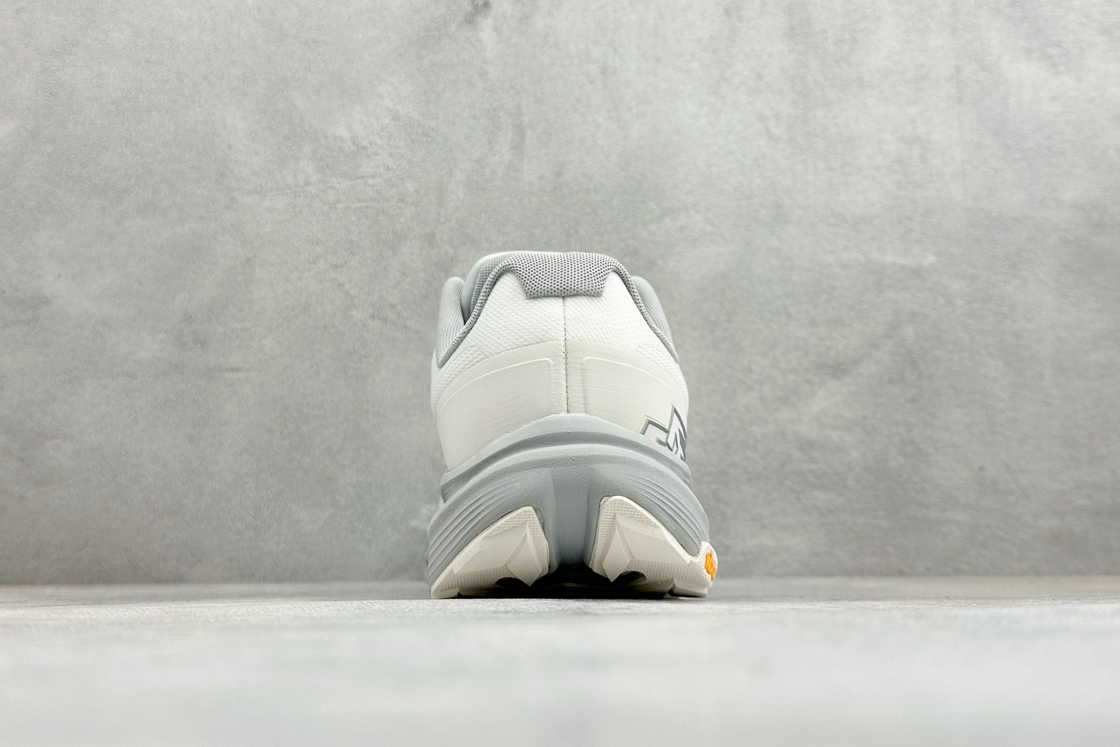版可隆KOLON SPORT 抓地V底巴斯夫轻盈KRUST越野跑鞋 LKFH6SN014-LB245-Top High Quatity Cheap Sneakers Fashion Clothing Clothes Bags handbags Shoes of all Brand wholesale With The best Quality And Beautiful Price from China Factory Chinese suppliers wholesaler seller 版可隆KOLON SPORT 抓地V底巴斯夫轻盈KRUST越野跑鞋 LKFH6SN014-LB245
