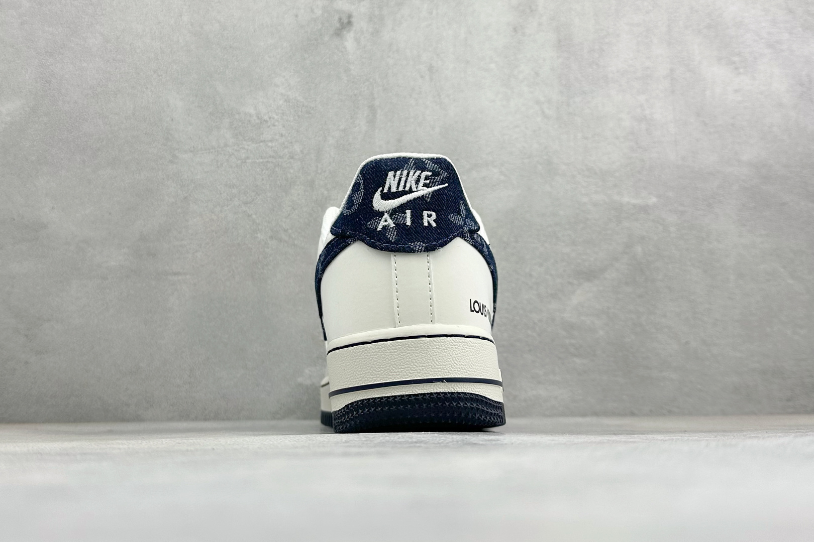 SC版Nike Air Force 1'07 Low LV联名款 空军一号低帮休闲板鞋 NH0601-601-Top High Quatity Cheap Sneakers Fashion Clothing Clothes Bags handbags Shoes of all Brand wholesale With The best Quality And Beautiful Price from China Factory Chinese suppliers wholesaler seller SC版Nike Air Force 1'07 Low LV联名款 空军一号低帮休闲板鞋 NH0601-601