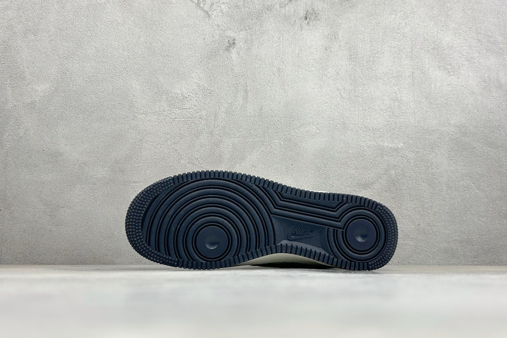SC版Nike Air Force 1'07 Low LV联名款 空军一号低帮休闲板鞋 NH0601-601-Top High Quatity Cheap Sneakers Fashion Clothing Clothes Bags handbags Shoes of all Brand wholesale With The best Quality And Beautiful Price from China Factory Chinese suppliers wholesaler seller SC版Nike Air Force 1'07 Low LV联名款 空军一号低帮休闲板鞋 NH0601-601