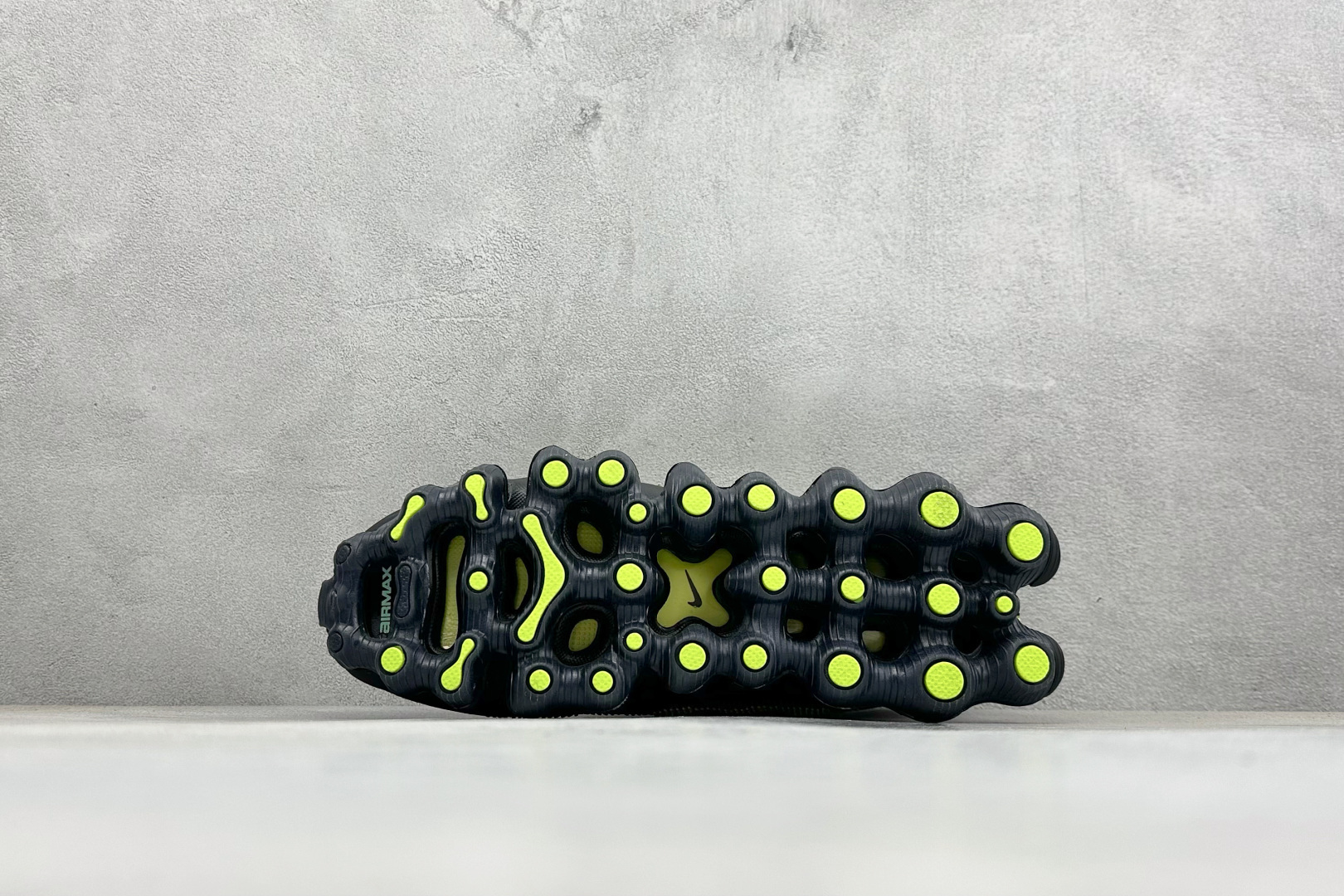 Nike Air LIQUID MAX 全新的設計 將潮人們最愛的「大 AIR」Air More Uptempo 結合品牌近期主打的 Air Max 720 IQ7634-001-Top High Quatity Cheap Sneakers Fashion Clothing Clothes Bags handbags Shoes of all Brand wholesale With The best Quality And Beautiful Price from China Factory Chinese suppliers wholesaler seller Nike Air LIQUID MAX 全新的設計 將潮人們最愛的「大 AIR」Air More Uptempo 結合品牌近期主打的 Air Max 720 IQ7634-001