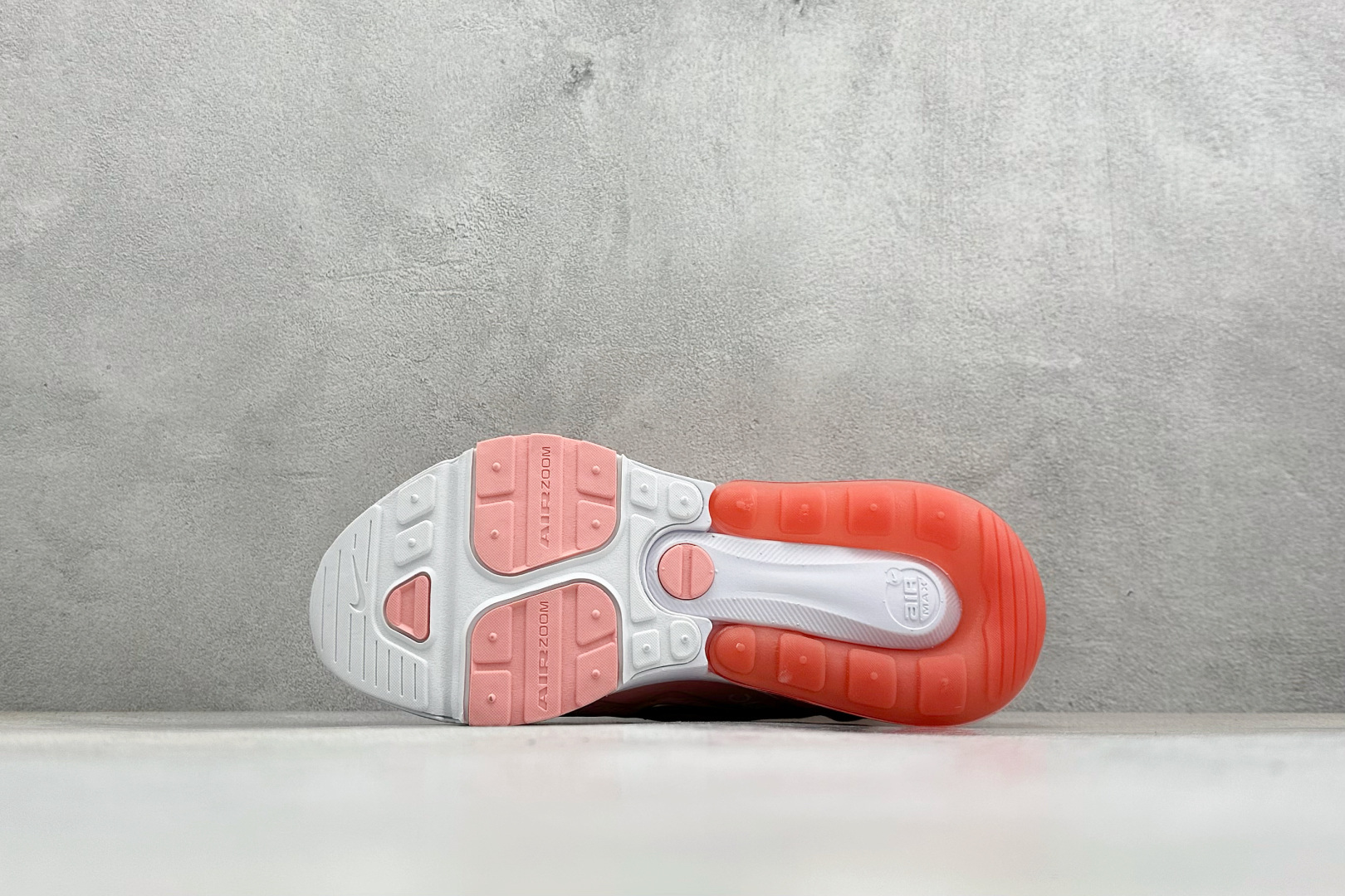 Nike Air Max 270 Premium 半掌气垫休闲跑鞋 IQ3463-601