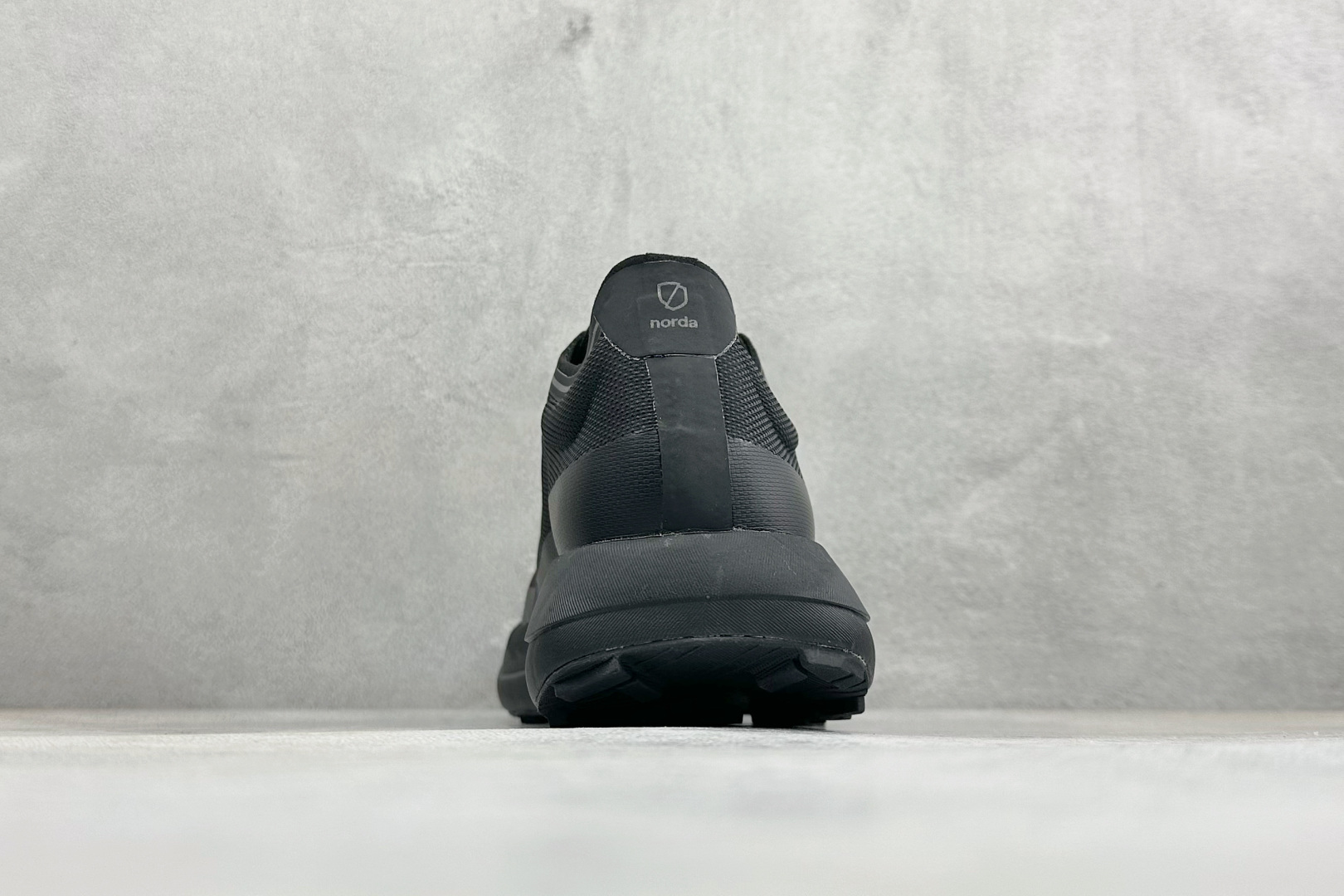 Norda 诺达 005 Sneaker0111 杰尼亚联名 网面越野跑步鞋-Top High Quatity Cheap Sneakers Fashion Clothing Clothes Bags handbags Shoes of all Brand wholesale With The best Quality And Beautiful Price from China Factory Chinese suppliers wholesaler seller Norda 诺达 005 Sneaker0111 杰尼亚联名 网面越野跑步鞋