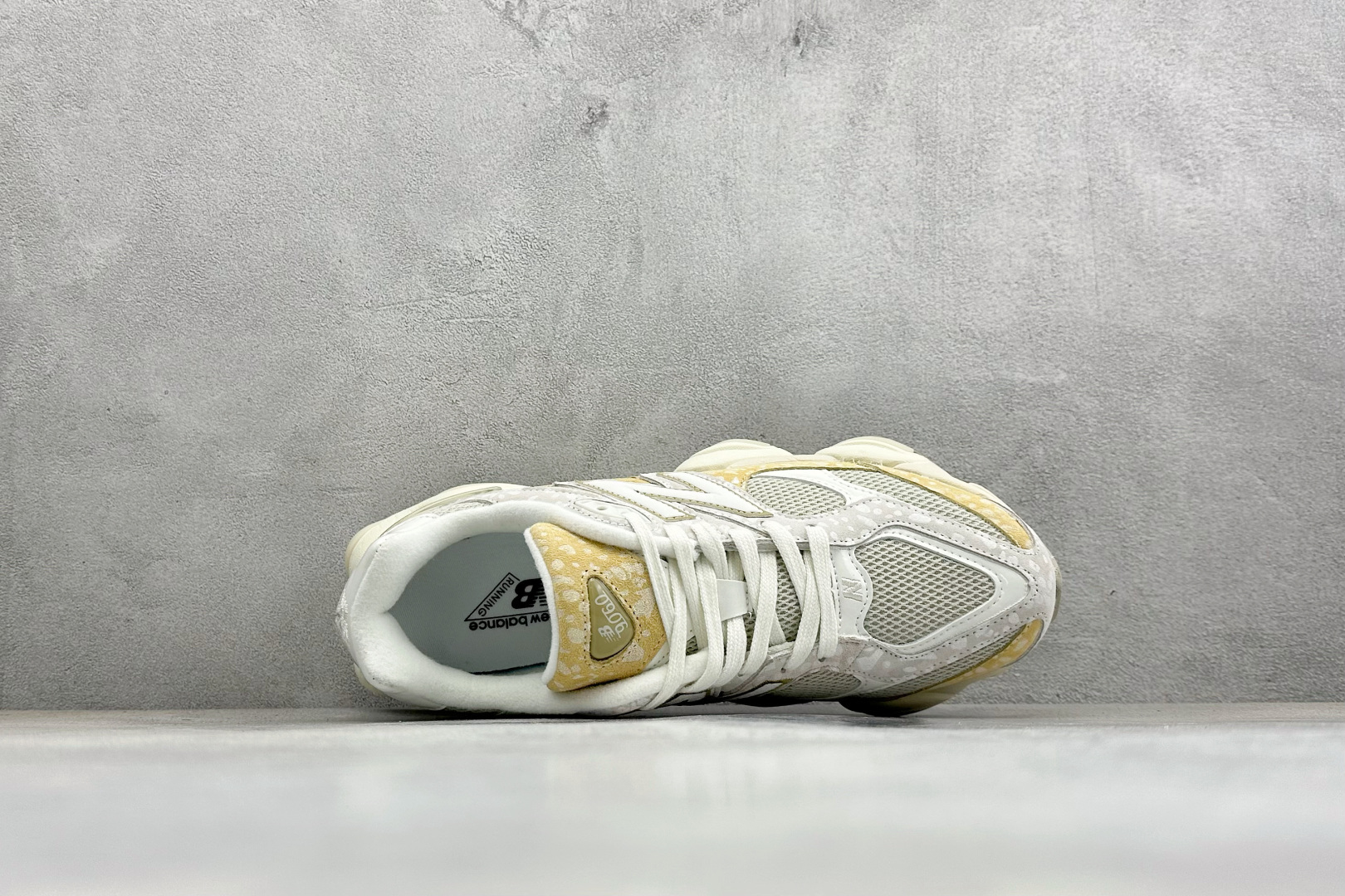 New Balance 9060系列 新百伦 复古休闲运动慢跑鞋 U90604VW-Top High Quatity Cheap Sneakers Fashion Clothing Clothes Bags handbags Shoes of all Brand wholesale With The best Quality And Beautiful Price from China Factory Chinese suppliers wholesaler seller New Balance 9060系列 新百伦 复古休闲运动慢跑鞋 U90604VW