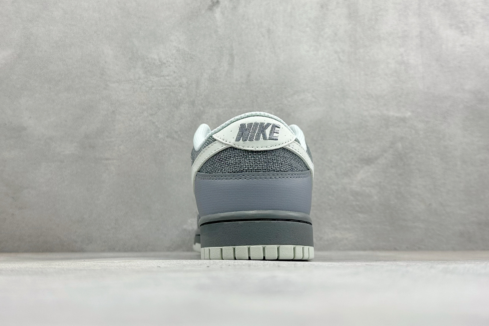 史诗级性价比Nike SB Dunk Low 灰色 低帮休闲板鞋 IH1940-001-Top High Quatity Cheap Sneakers Fashion Clothing Clothes Bags handbags Shoes of all Brand wholesale With The best Quality And Beautiful Price from China Factory Chinese suppliers wholesaler seller 史诗级性价比Nike SB Dunk Low 灰色 低帮休闲板鞋 IH1940-001