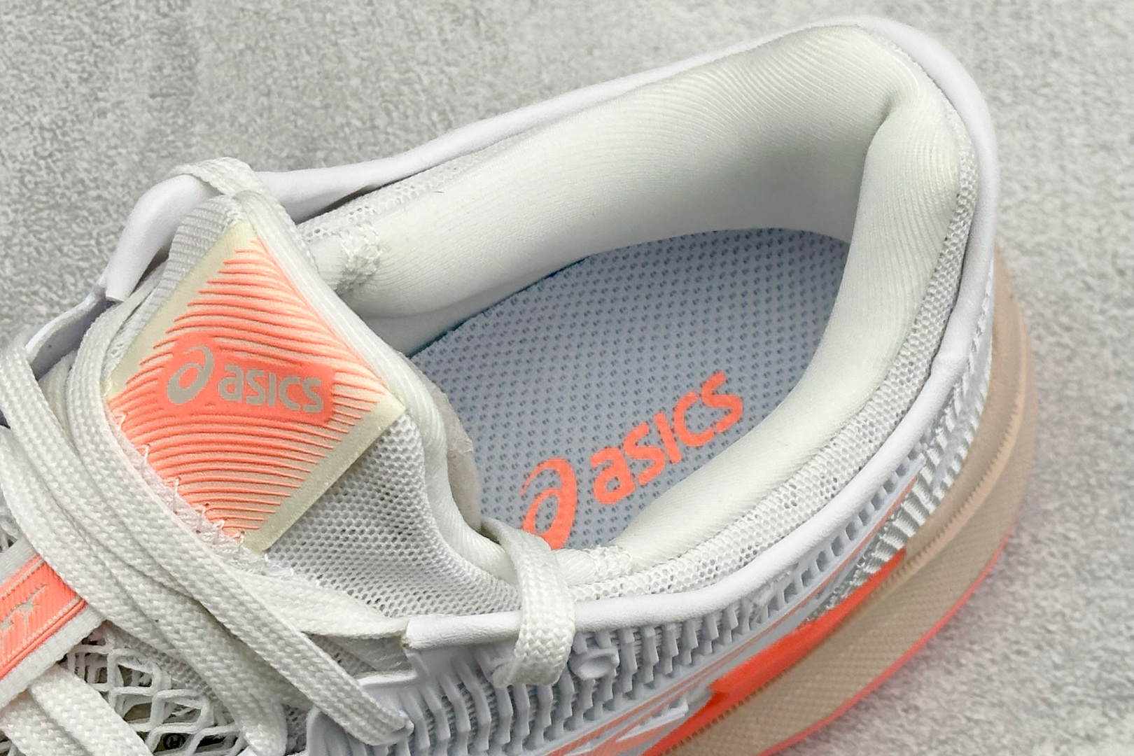 SD版Asics Court FF 3 NOVAK 亚瑟士运动休闲透气专业网球鞋 1042A220-103-Top High Quatity Cheap Sneakers Fashion Clothing Clothes Bags handbags Shoes of all Brand wholesale With The best Quality And Beautiful Price from China Factory Chinese suppliers wholesaler seller SD版Asics Court FF 3 NOVAK 亚瑟士运动休闲透气专业网球鞋 1042A220-103