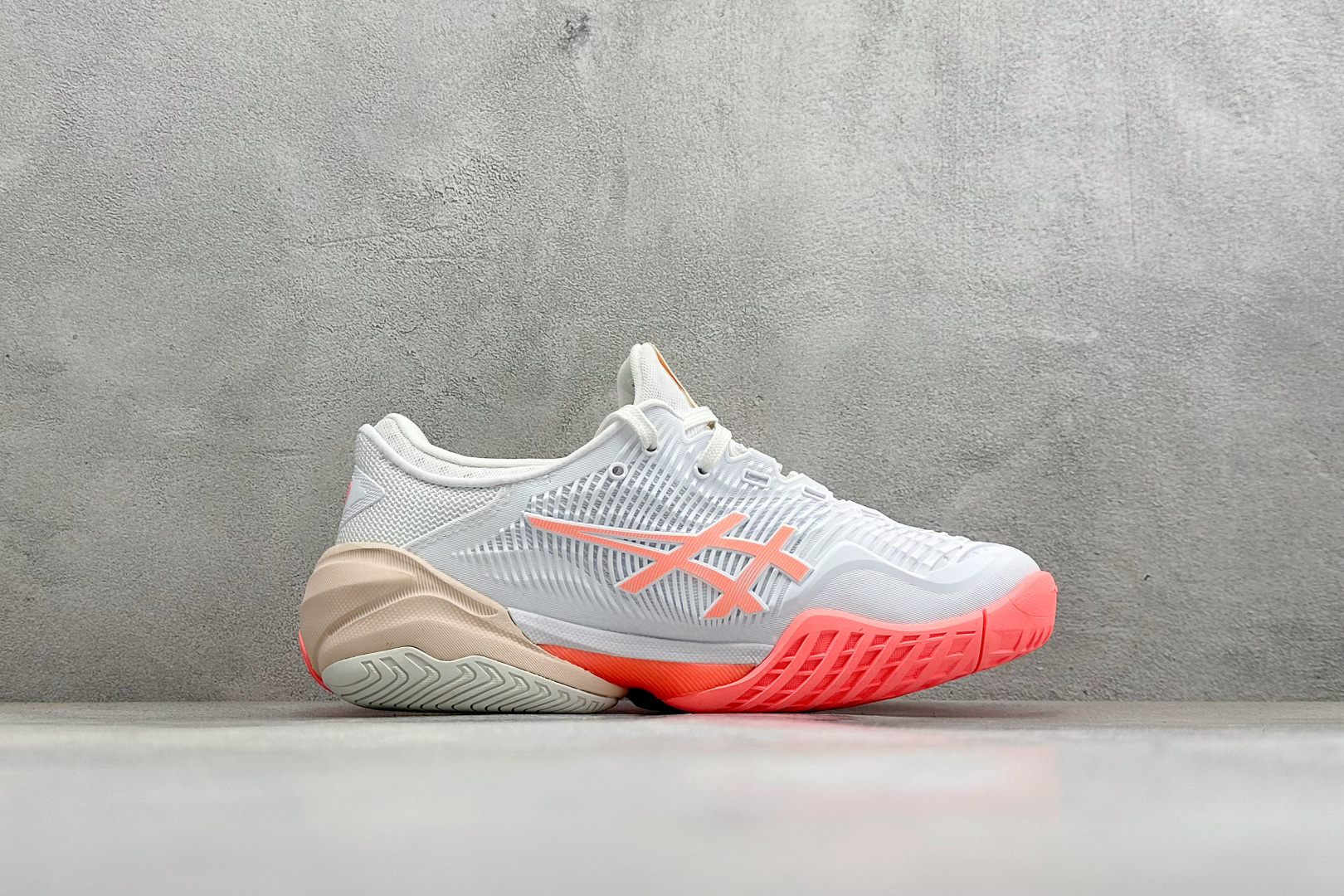 SD版Asics Court FF 3 NOVAK 亚瑟士运动休闲透气专业网球鞋 1042A220-103-Top High Quatity Cheap Sneakers Fashion Clothing Clothes Bags handbags Shoes of all Brand wholesale With The best Quality And Beautiful Price from China Factory Chinese suppliers wholesaler seller SD版Asics Court FF 3 NOVAK 亚瑟士运动休闲透气专业网球鞋 1042A220-103